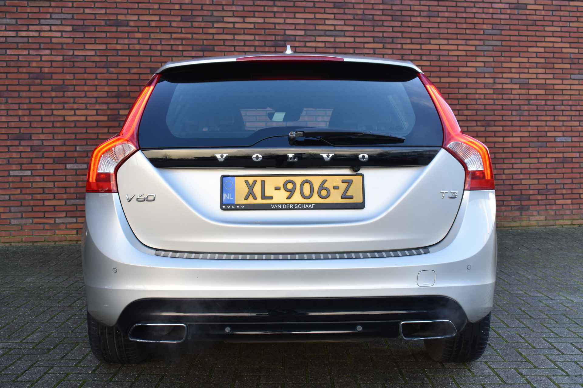 Volvo V60 T3 153PK Polar+ Dynamic | Schuif-kantel/dak | Achteruitrijcamera | - 27/32