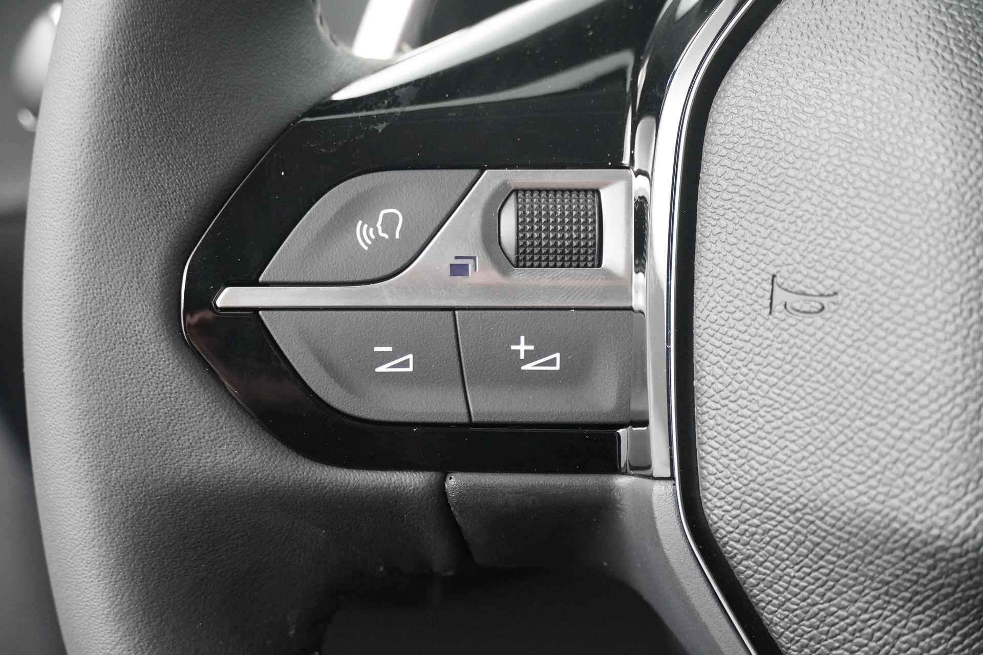 Peugeot 208 Hybrid 100 e-DCS6 Allure Navigatie | Camera | Keyless - 14/31