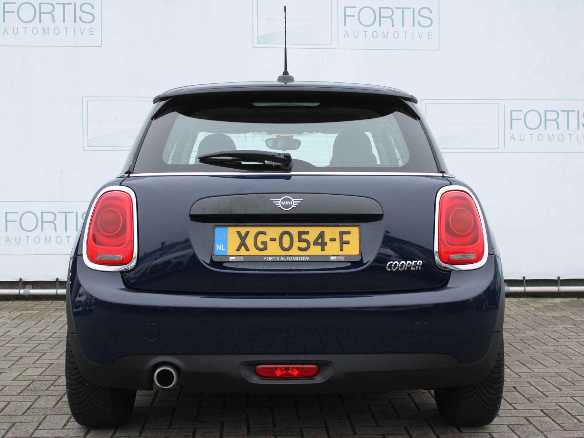 MINI Mini 1.5 Cooper NL-AUTO | DEALER ONDERHOUDEN | NAVI | AIRCO | CARPLAY | - 10/28