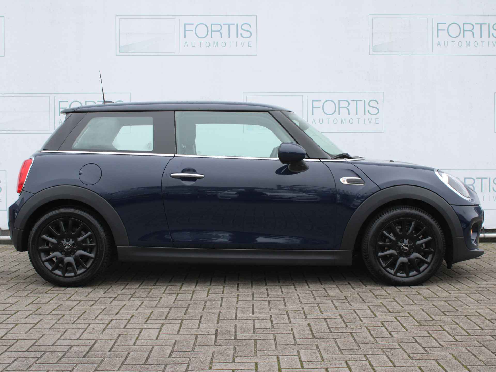 MINI Mini 1.5 Cooper NL-AUTO | DEALER ONDERHOUDEN | NAVI | AIRCO | CARPLAY | - 12/28