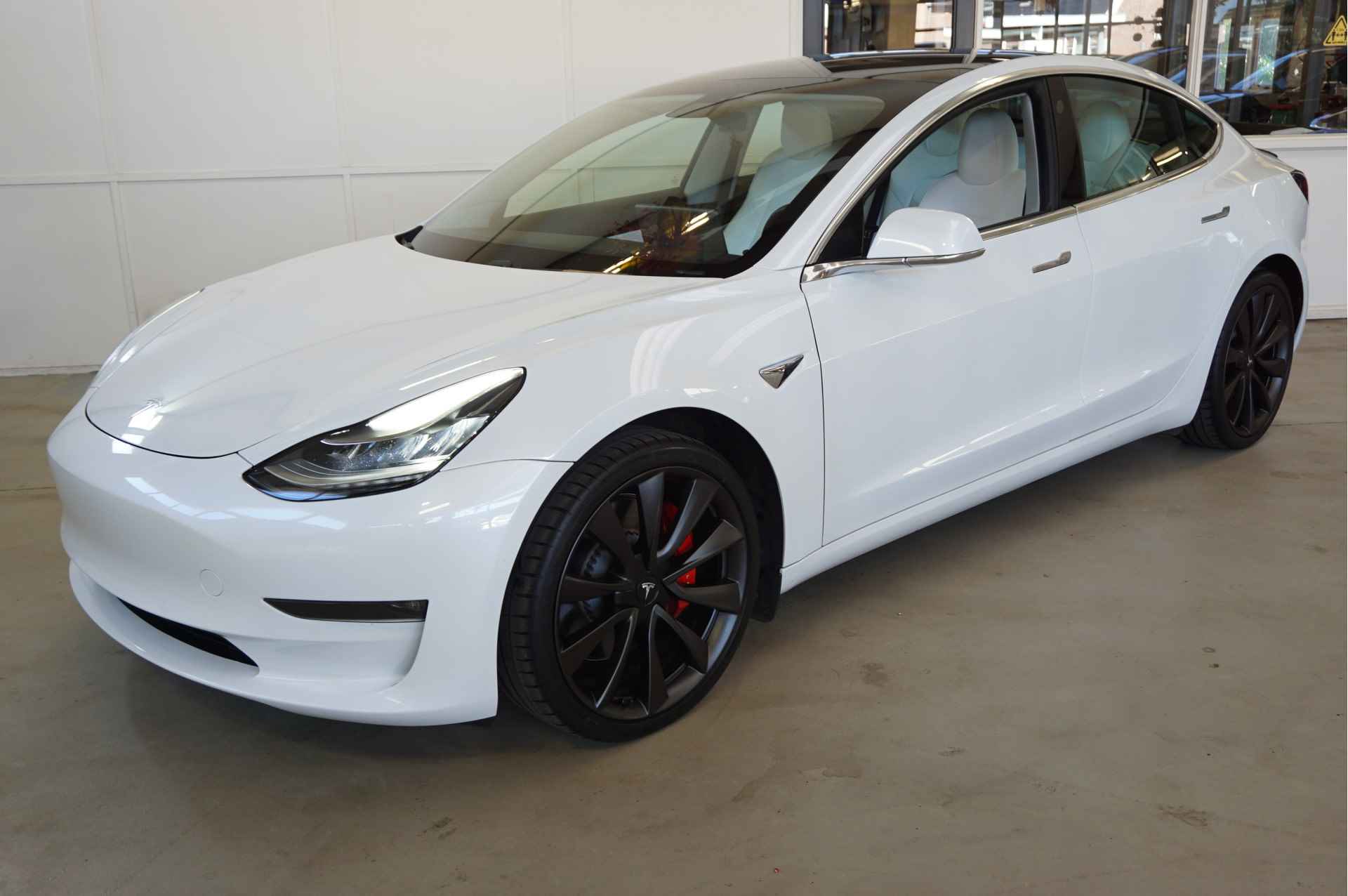 Tesla Model 3 Performance AWD 75 kWh 513PK Long Range Pano/Autopilot - 51/51