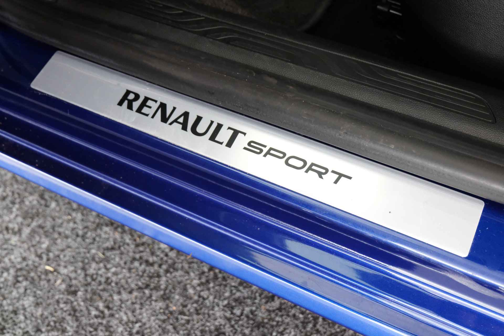 Renault Mégane 1.6 TCe GT / AUTOMAAT /  206PK! / CRUISE / CLIMA / NAVI / PDC / - 31/40