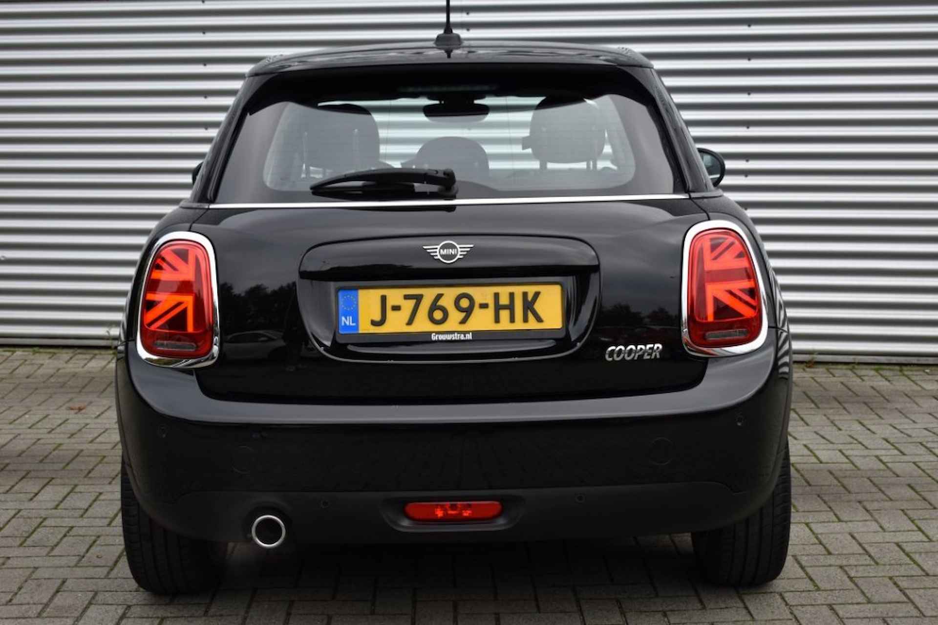 MINI Cooper 1.5 COOPER / ECC / PDC V+A / KEYLESS / SPORTSTOELEN - 7/37