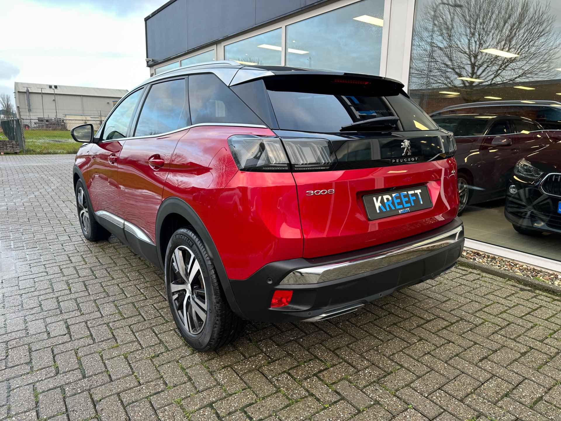 Peugeot 3008 1.2 PureTech GT Rood Metallic - 3/32