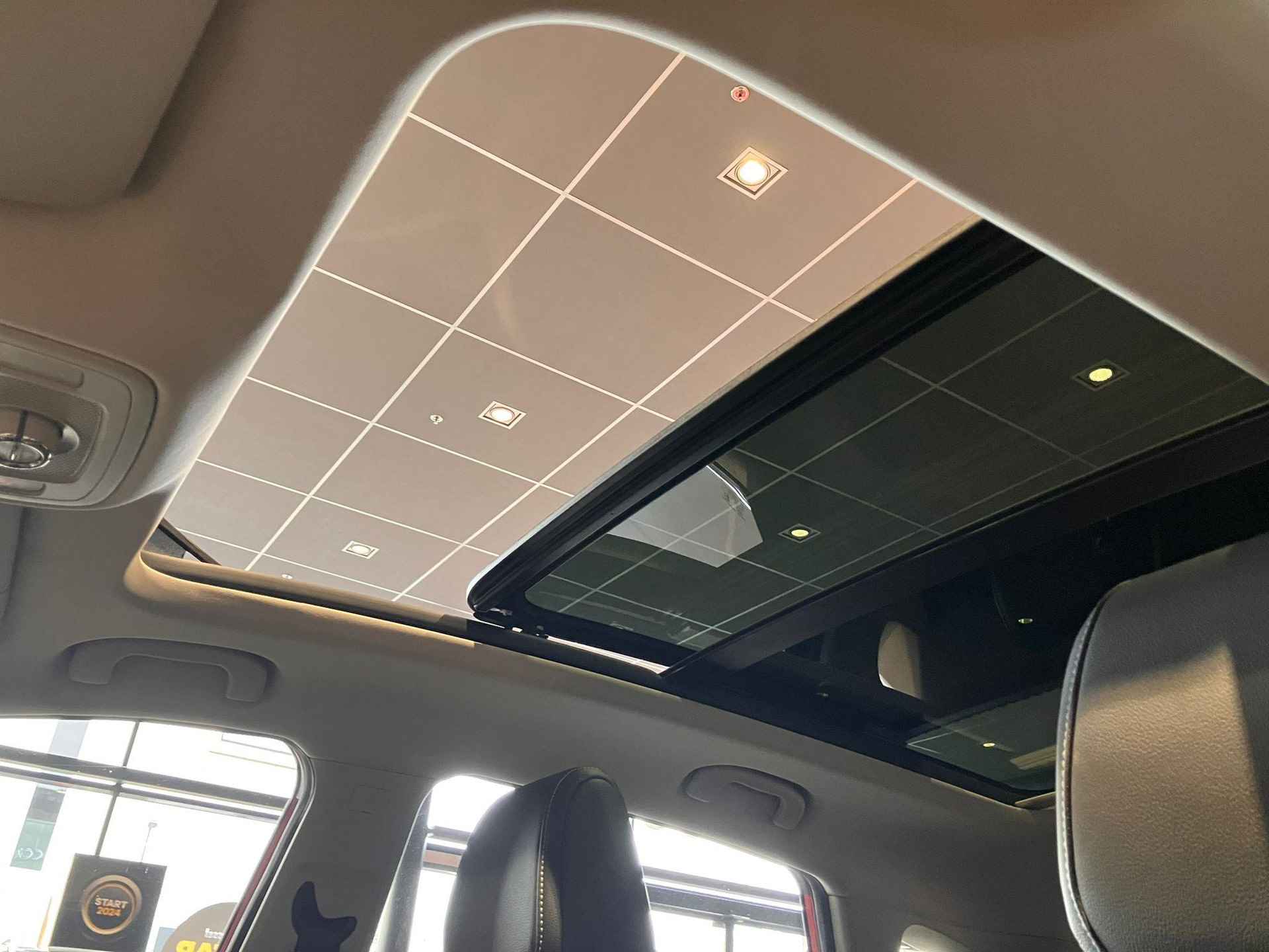 MG ZS EV Luxury | Panoramadak | Navi | Apple CarPlay | Adaptive Cruise Control | Camera | - 22/23