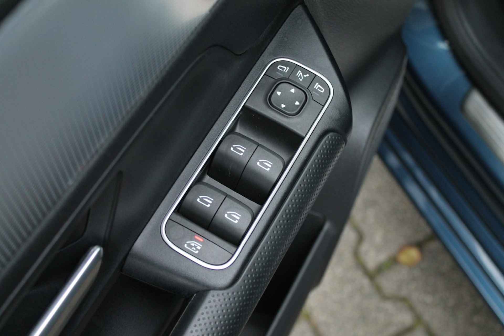 MERCEDES-BENZ B-klasse 200 Business Solution Automaat - Trekhaak - Navigatie - Parkeerc - 20/33