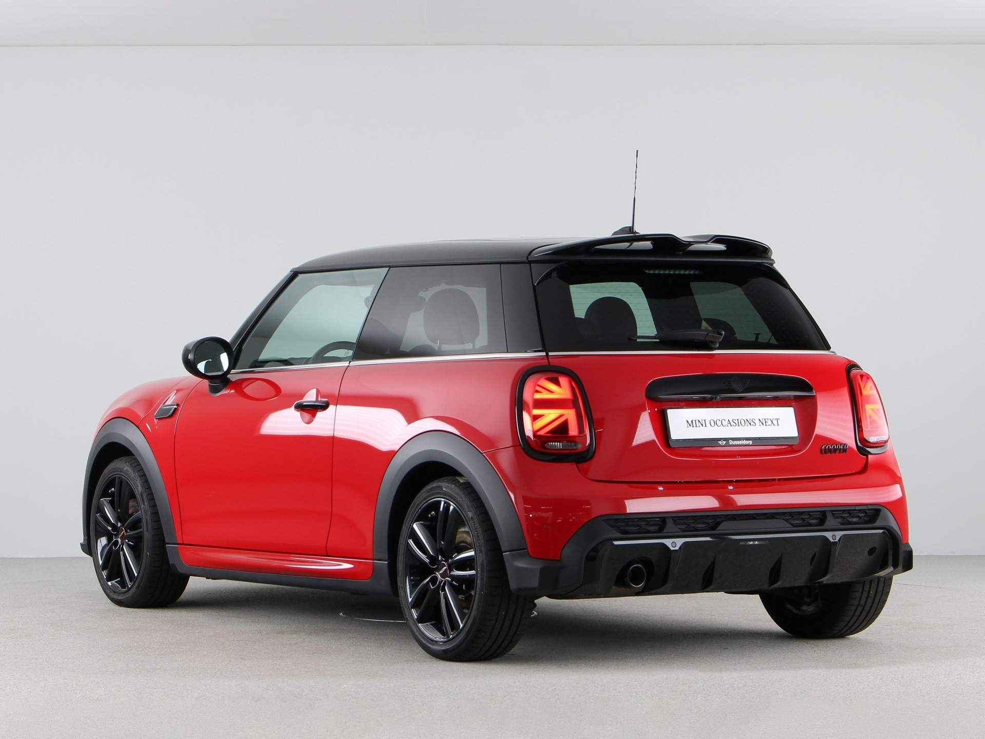 MINI 3-deurs Cooper JCW-Trim Aut. - 12/25