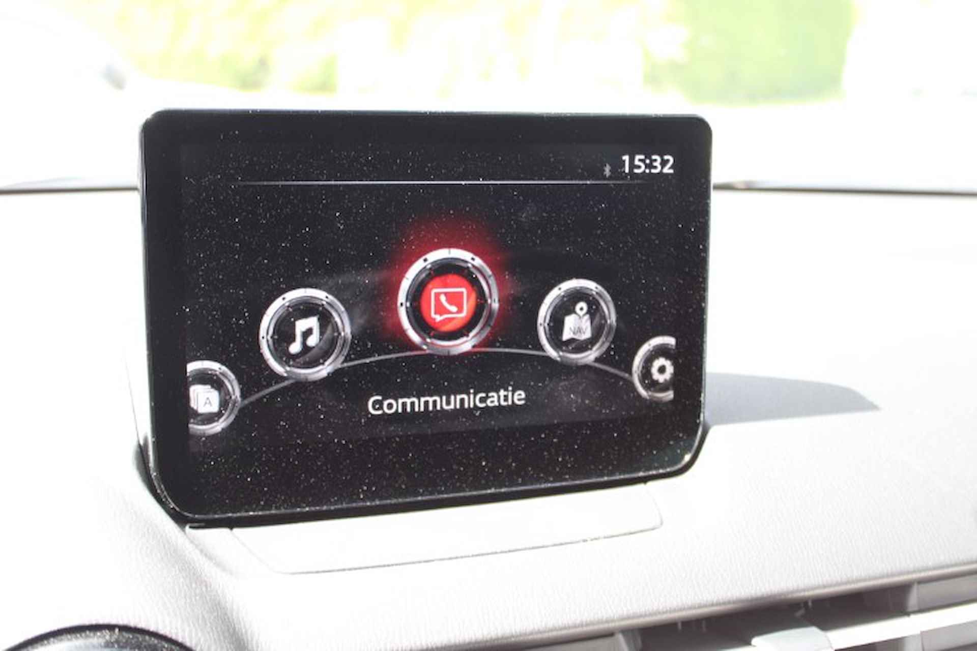 Mazda 2 1.5 SKYACTIV-G 90PK Exclusive-Line Carplay Stuur&Stoel verwarming Climate Blindspot! - 17/35