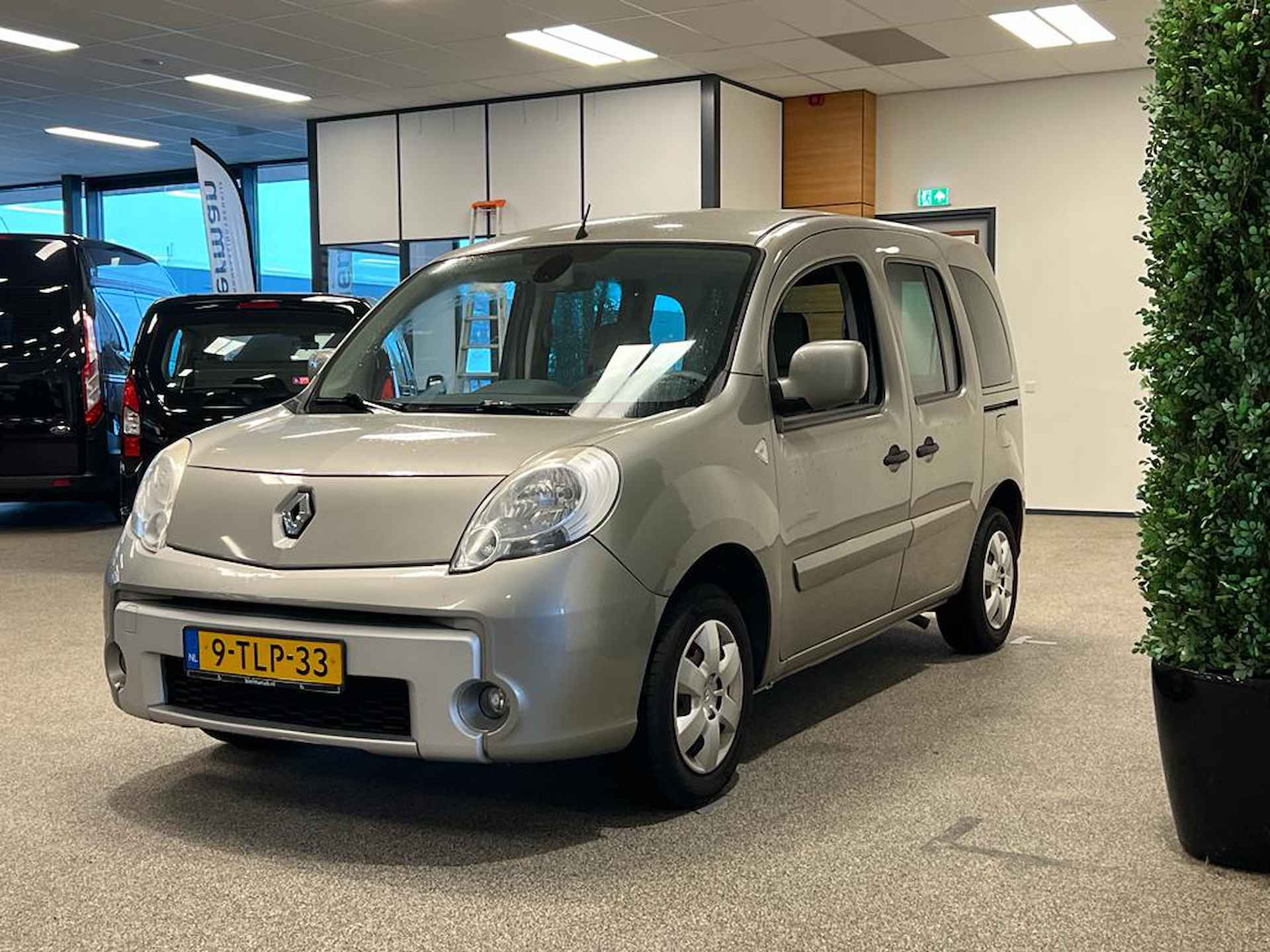 Renault Kangoo Rolstoelauto Automaat (airco) - 10/33