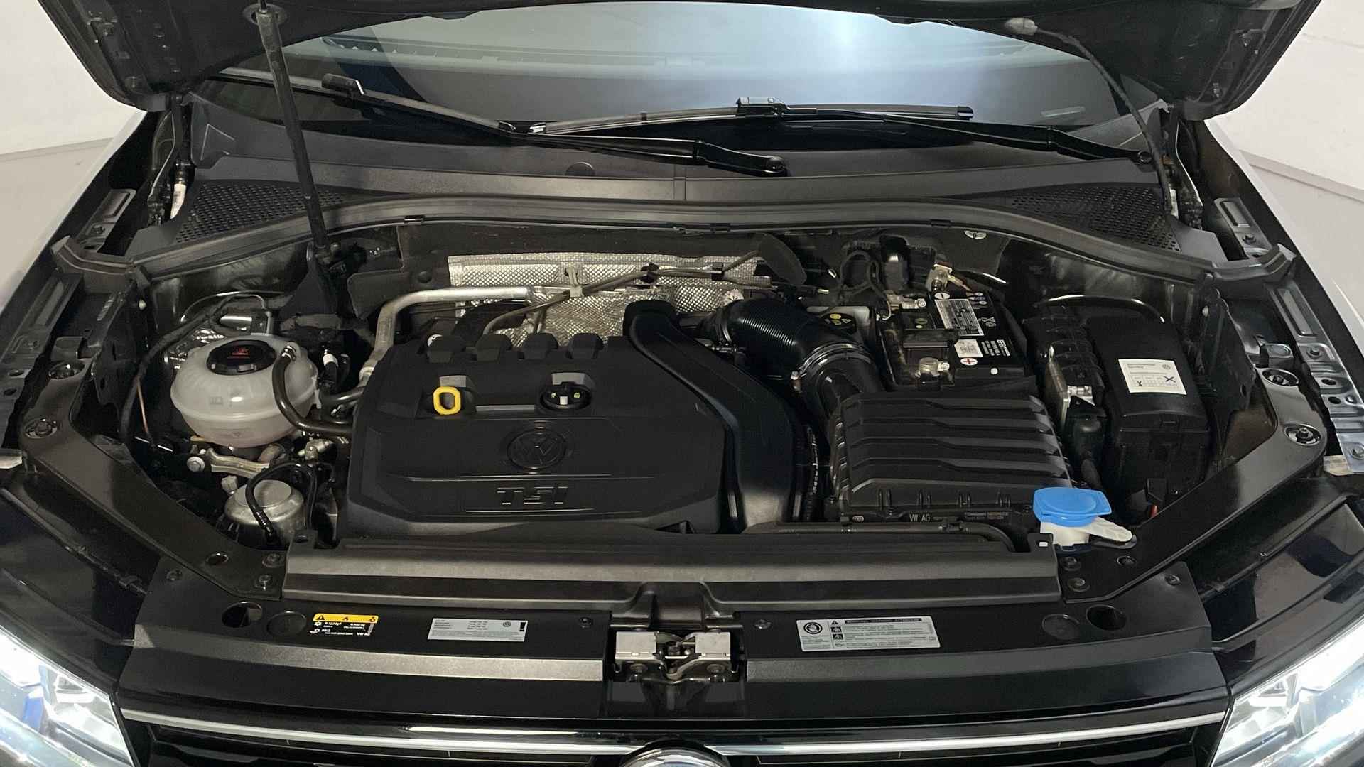 Volkswagen Tiguan 1.5 TSI 150pk DSG ACT Comfortline Business Navigatie Trekhaak Parkeersensoren - 21/26