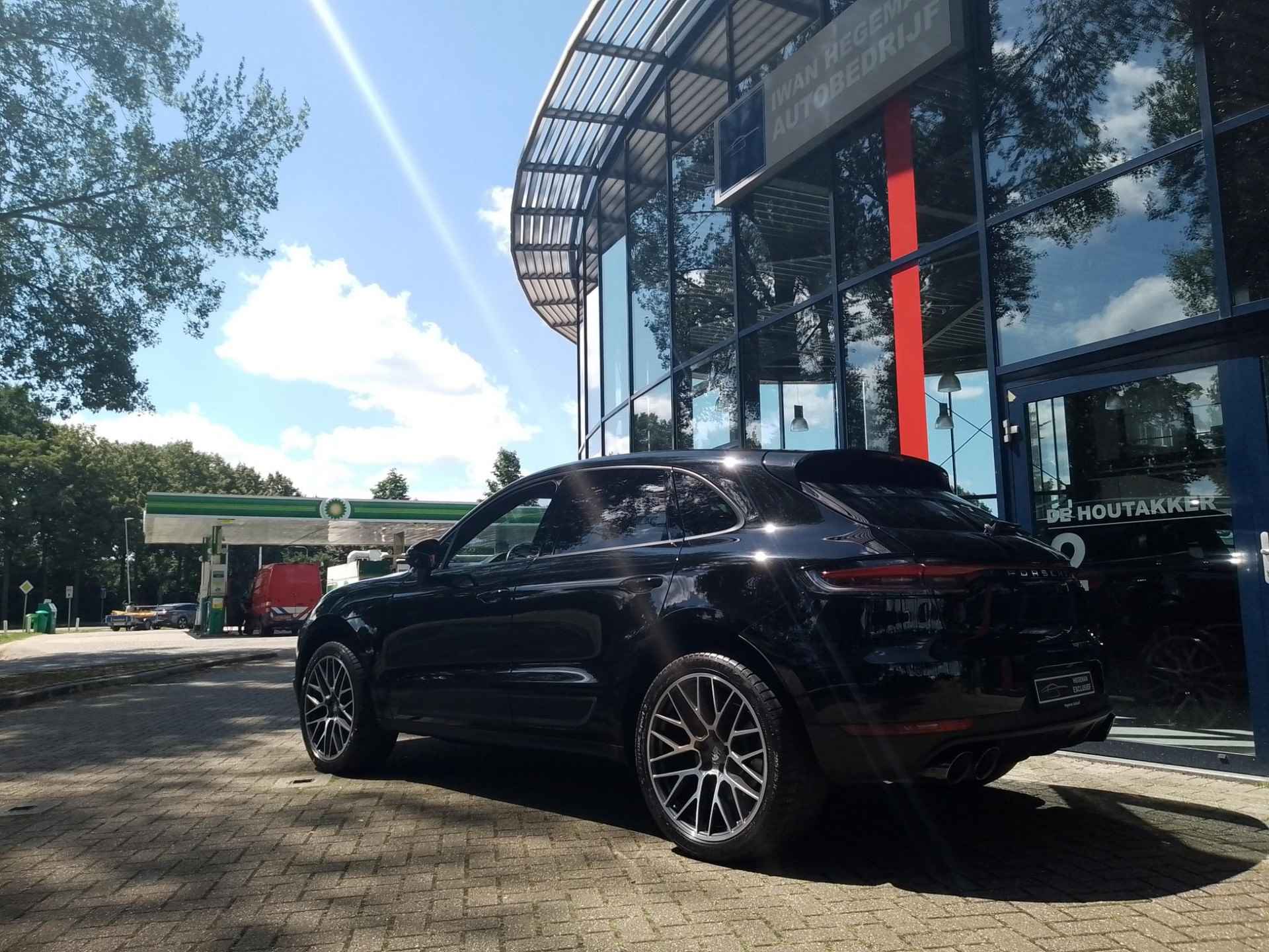 Porsche Macan 2.0 AUTOMAAT 245PK | Schuif-kanteldak | Leder (kleur naar keuze aan te passen) | Navi | 21 inch | ECC | Parkeersensoren + Camera | Cruise Control - 6/36