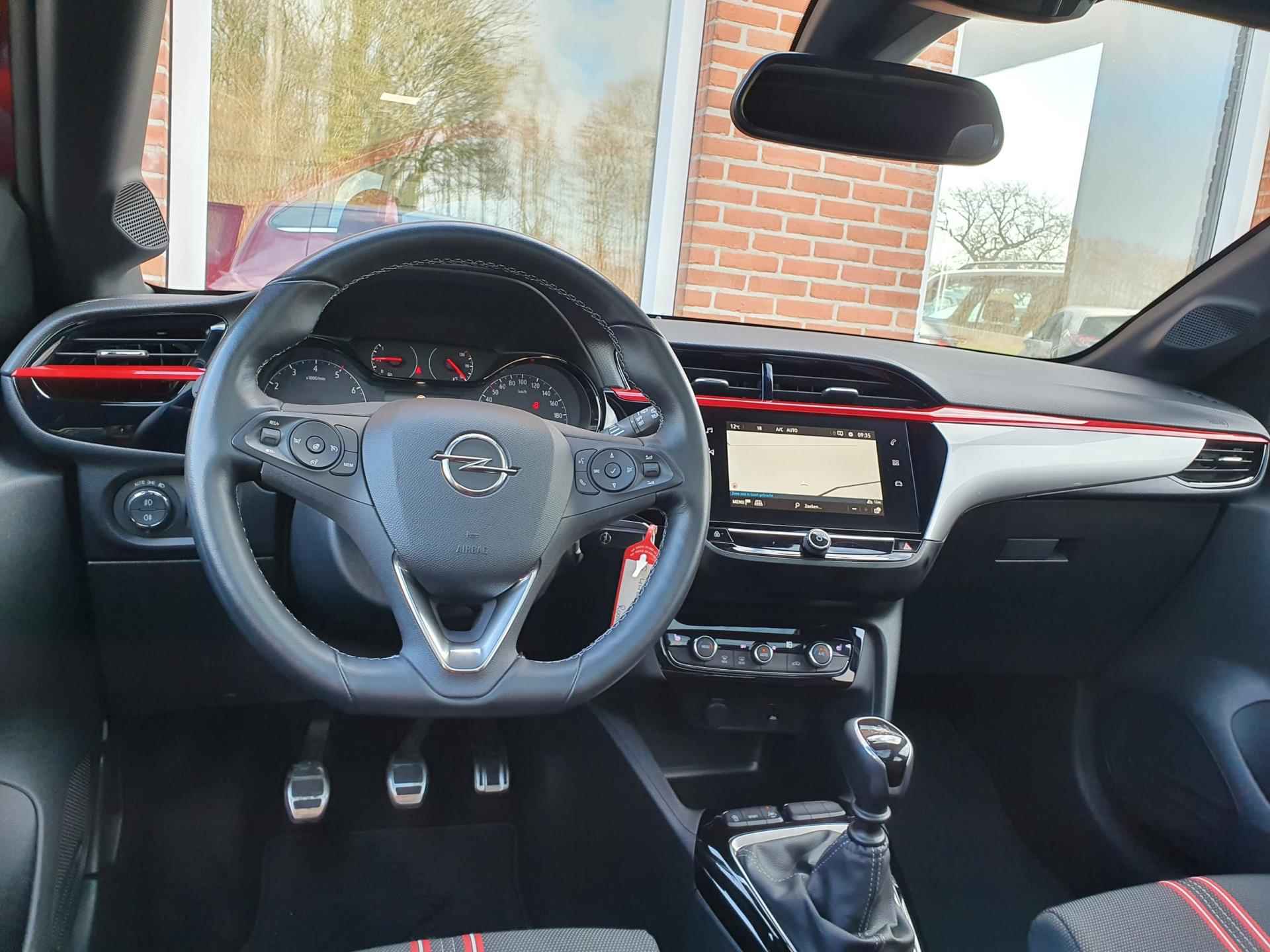 Opel Corsa 1.2 GS Line 101PK 5drs clima, cruise, navi, pdc, led, trekhaak, carplay RIJKLAAR - 10/18