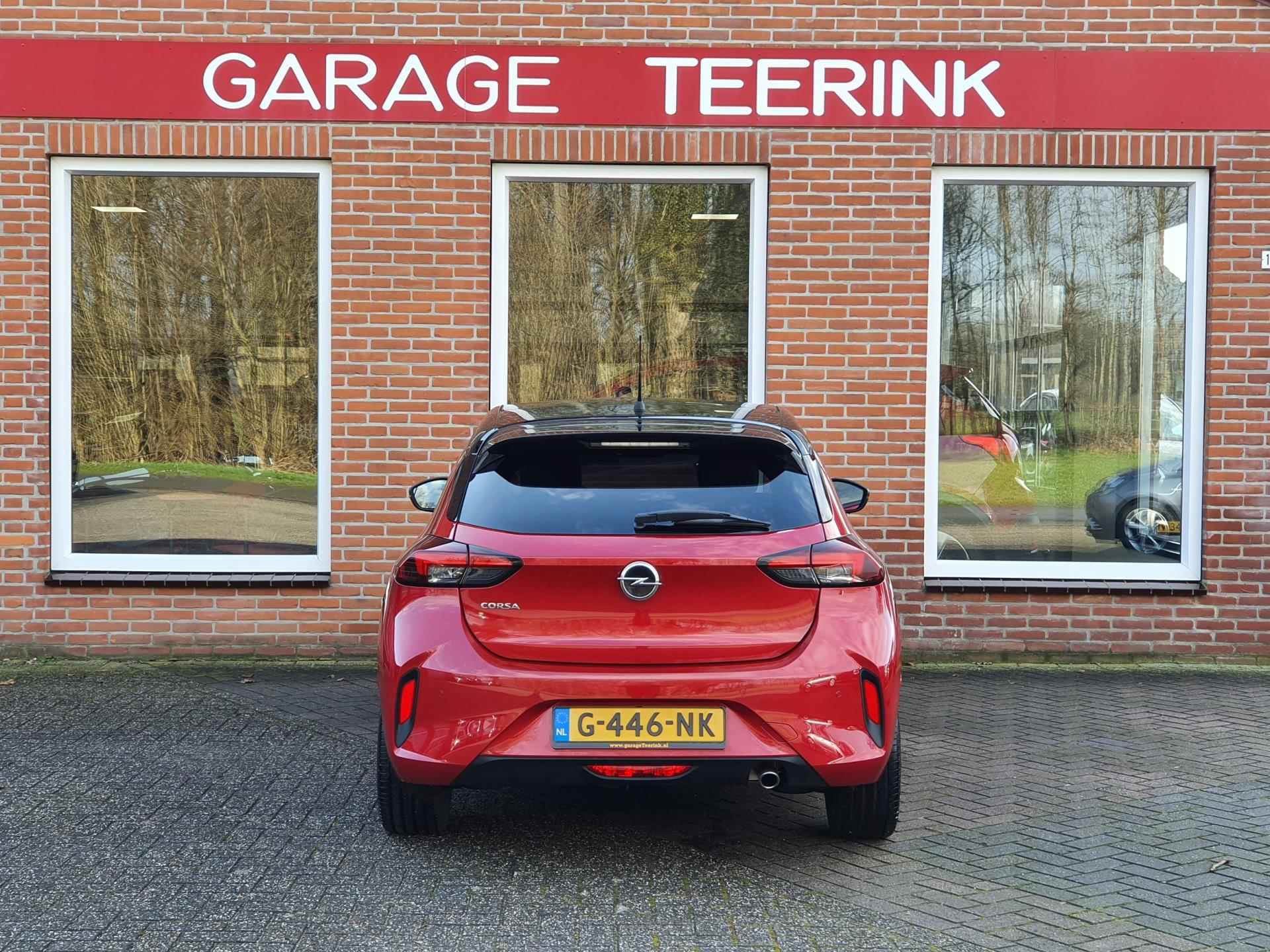 Opel Corsa 1.2 GS Line 101PK 5drs clima, cruise, navi, pdc, led, trekhaak, carplay RIJKLAAR - 17/18