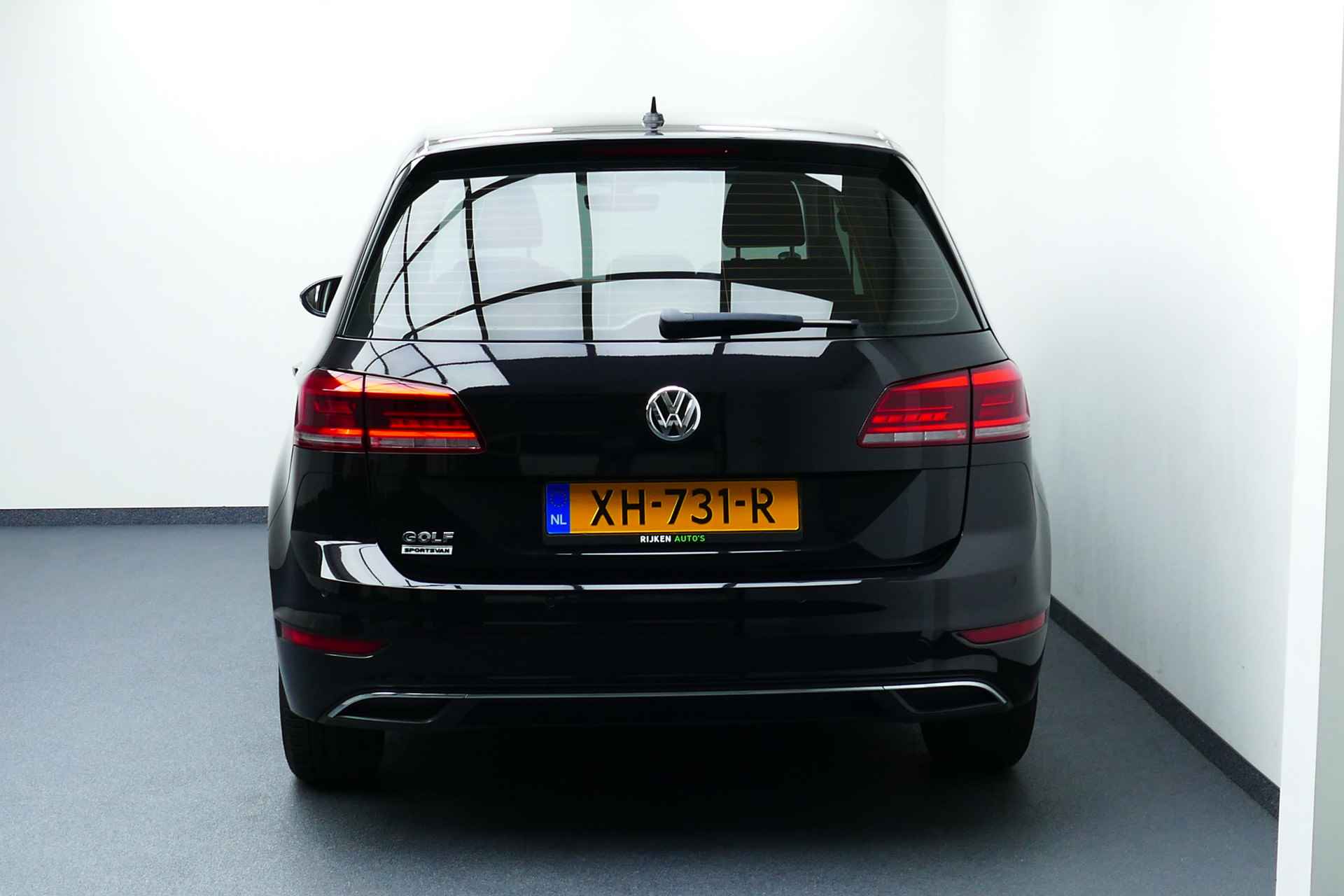 Volkswagen Golf Sportsvan 1.0 TSI Highline Edition. Adaptief Cruise, Navi, Clima, Stoelverw, PDC V+A, 16"LMV - 18/42