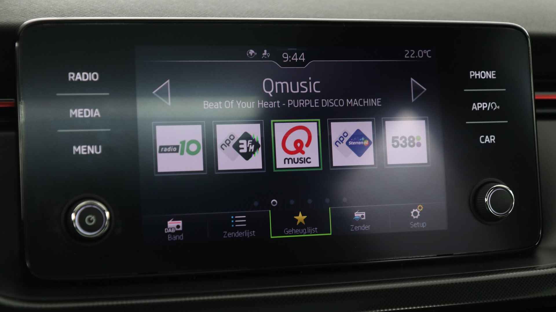 Škoda Scala 1.0 TSI 110pk Sport Business / Panoramadak / Navi via Apple Carplay / LED - 25/35