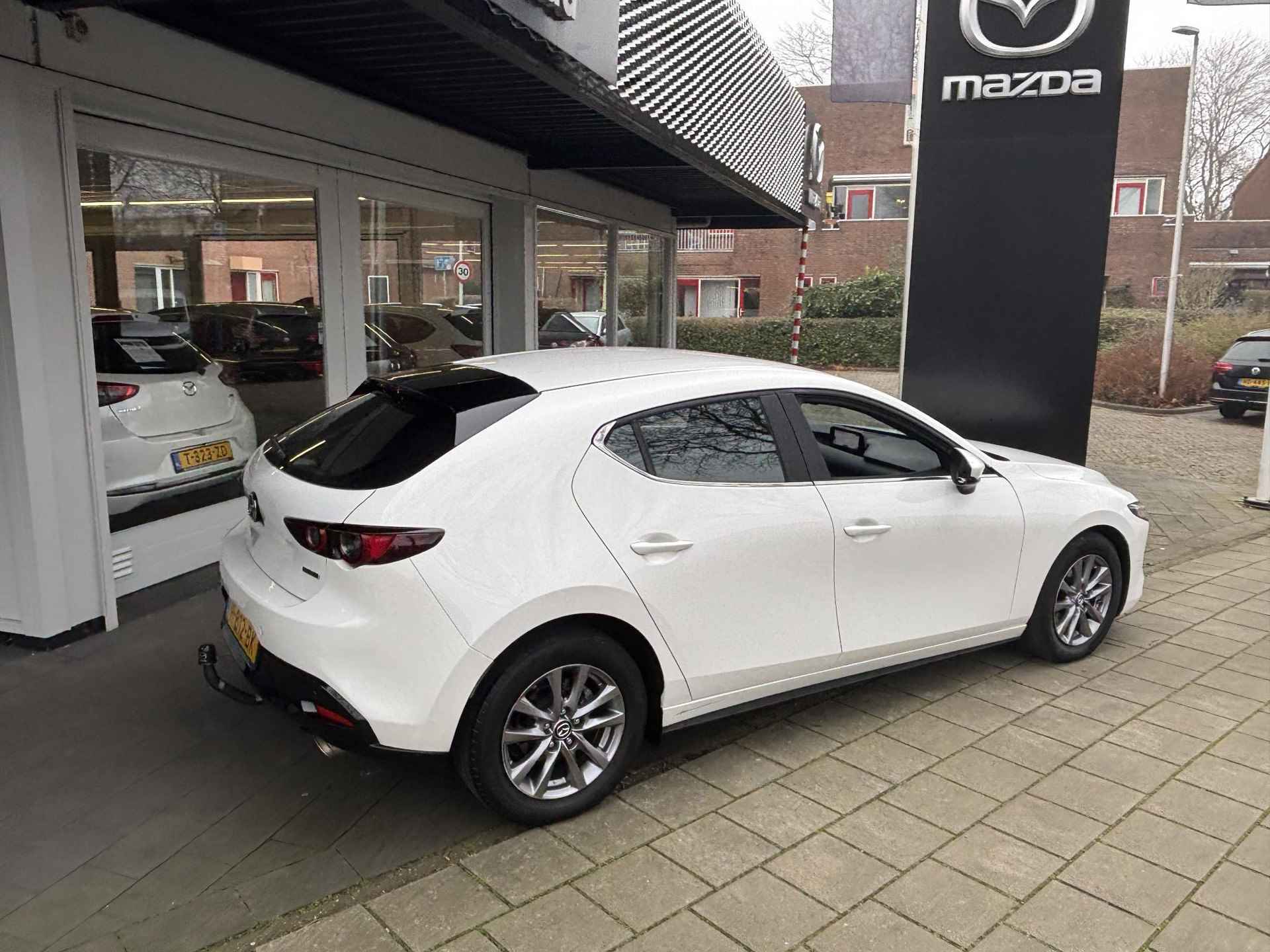 Mazda 3 2.0 e-SkyActiv-X M Hybrid 180 Comfort met Bose | Trekhaak | dealer onderhouden | Ned. auto - 12/36