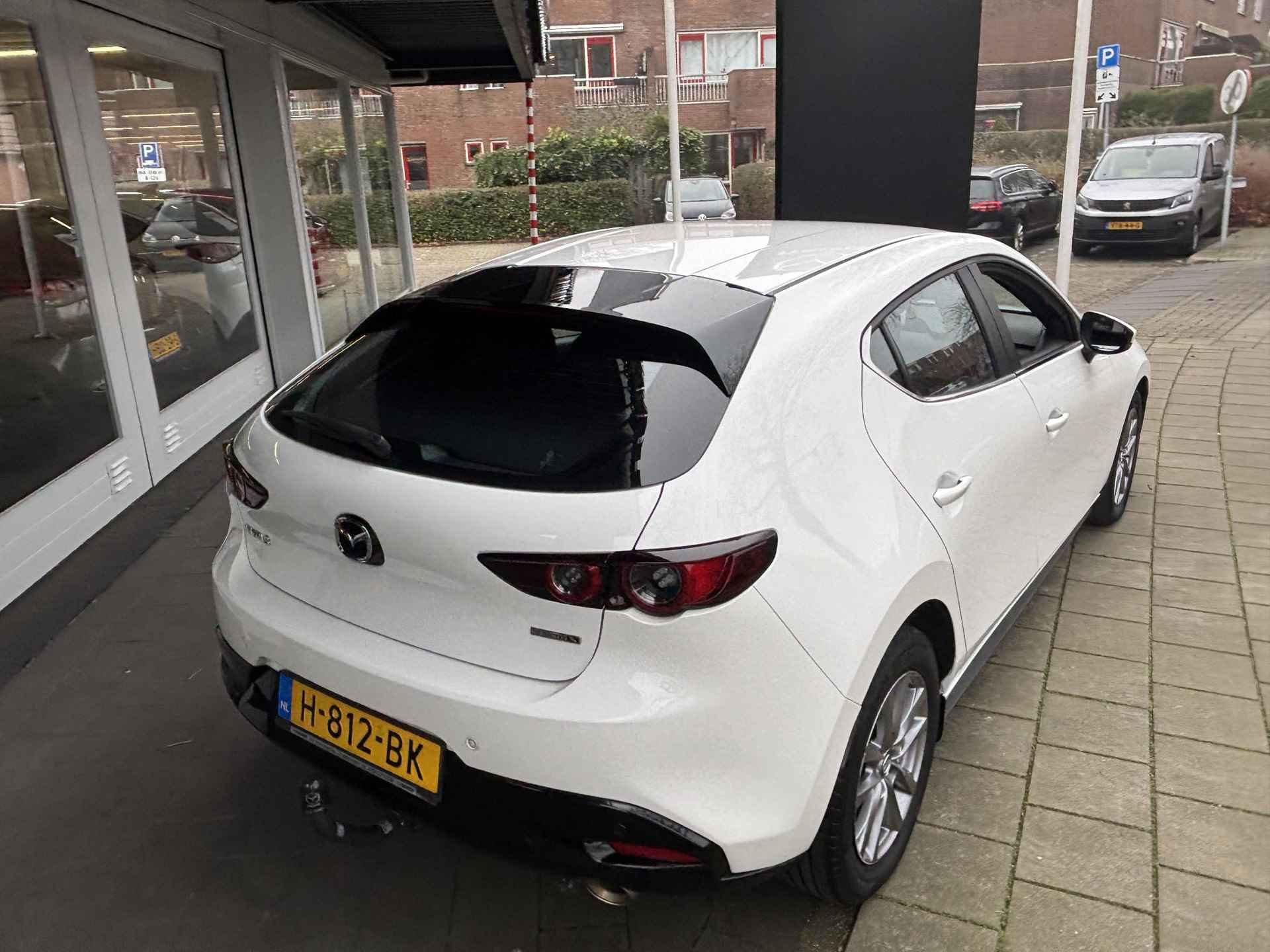 Mazda 3 2.0 e-SkyActiv-X M Hybrid 180 Comfort met Bose | Trekhaak | dealer onderhouden | Ned. auto - 15/36