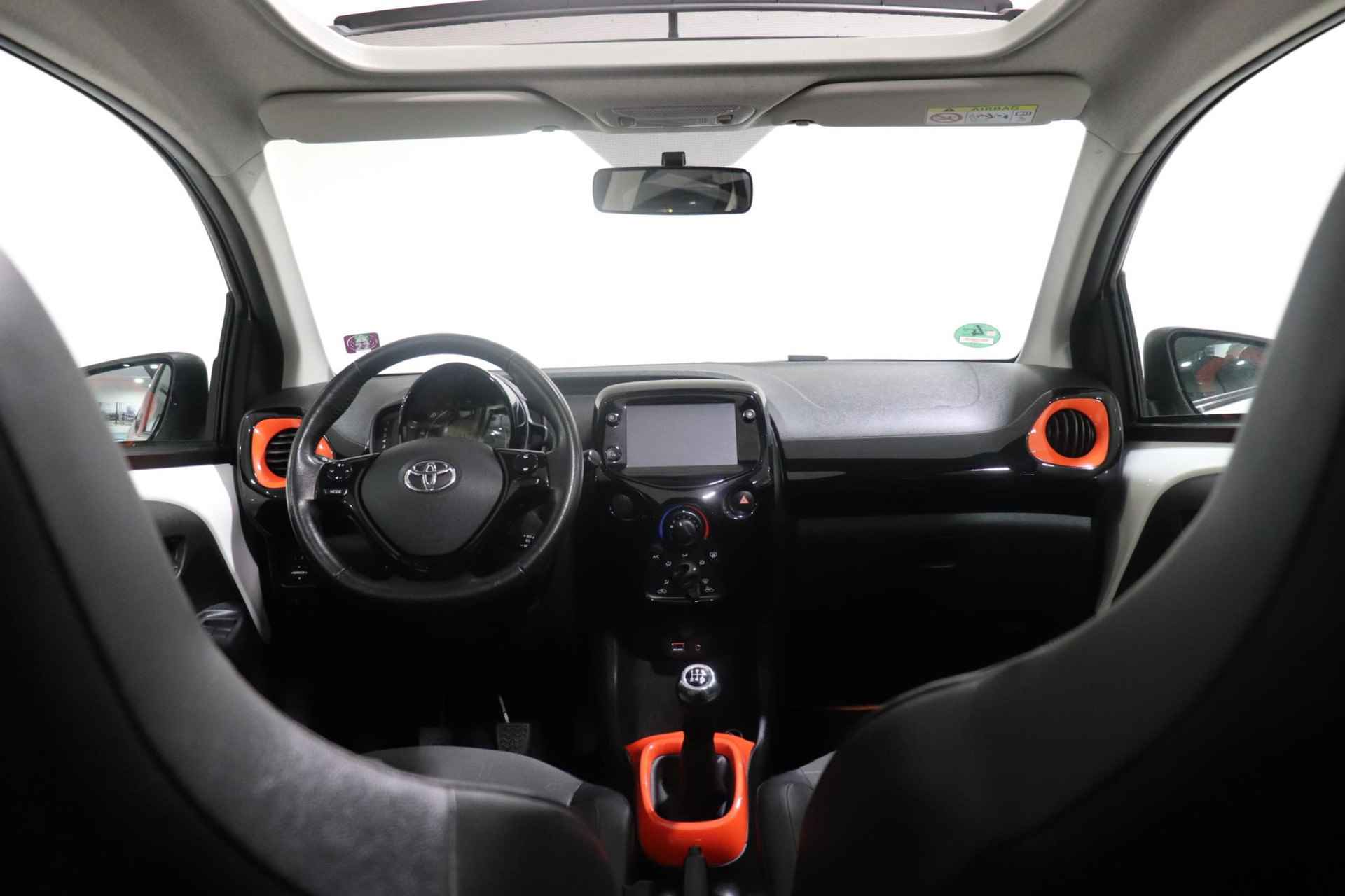 Toyota Aygo 1.0 VVT-i x-otic, Apple Carplay/Android auto, Cabrio, Camera, Dealer onderhouden! - 3/39