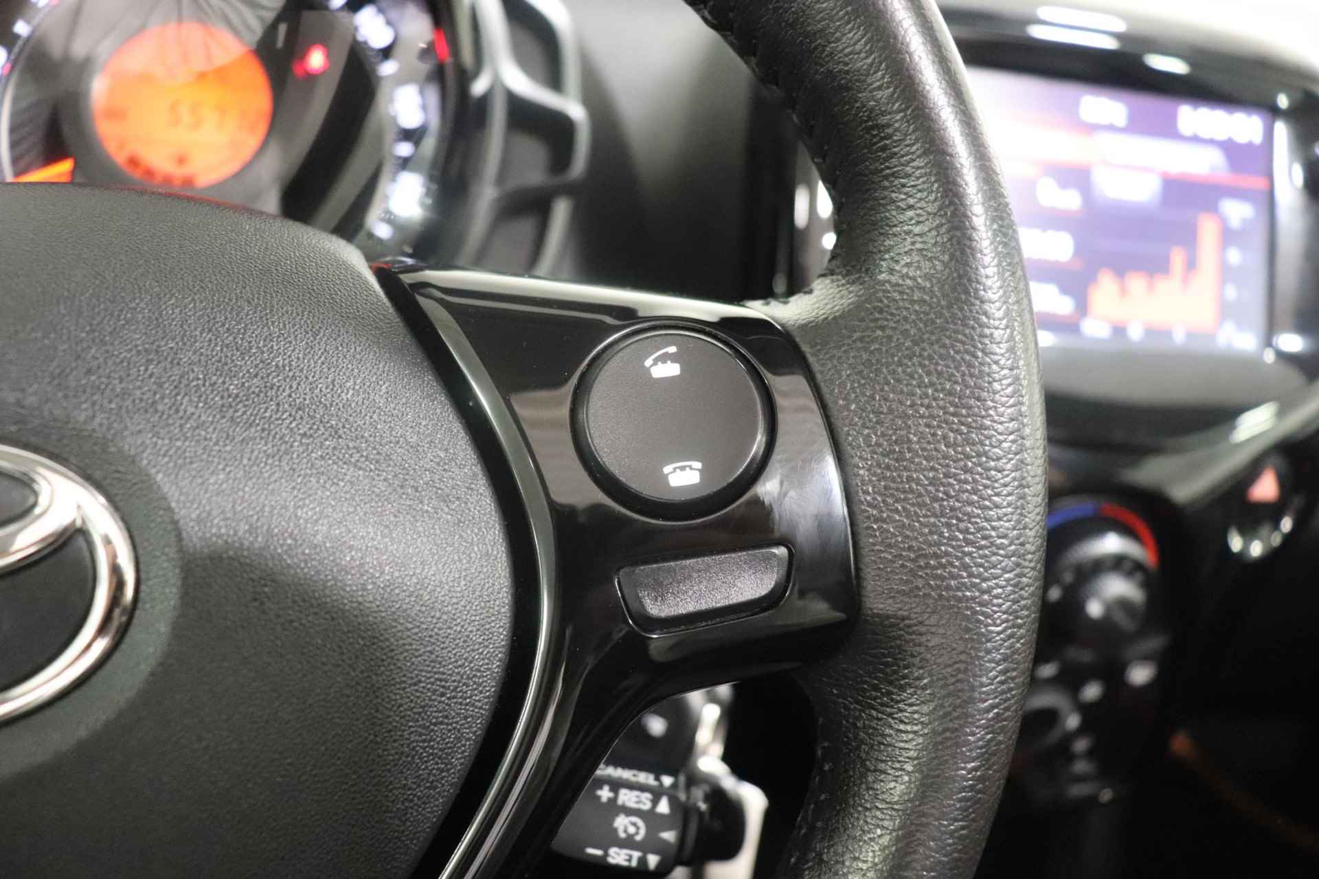 Toyota Aygo 1.0 VVT-i x-otic, Apple Carplay/Android auto, Cabrio, Camera, Dealer onderhouden! - 21/39