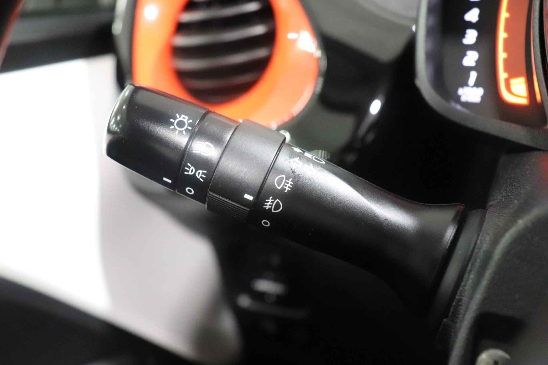 Toyota Aygo 1.0 VVT-i x-otic, Apple Carplay/Android auto, Cabrio, Camera, Dealer onderhouden! - 23/39