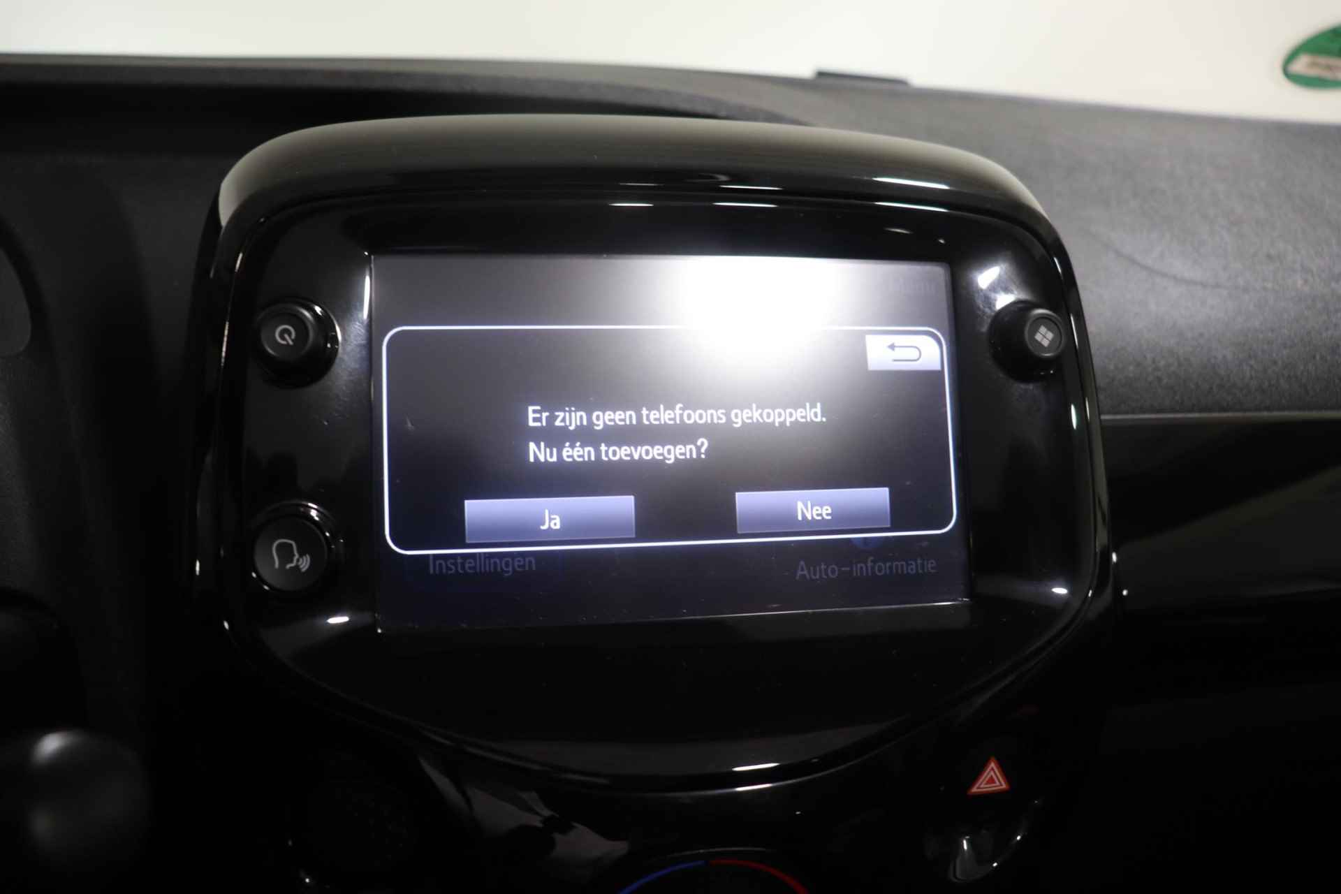Toyota Aygo 1.0 VVT-i x-otic, Apple Carplay/Android auto, Cabrio, Camera, Dealer onderhouden! - 32/39