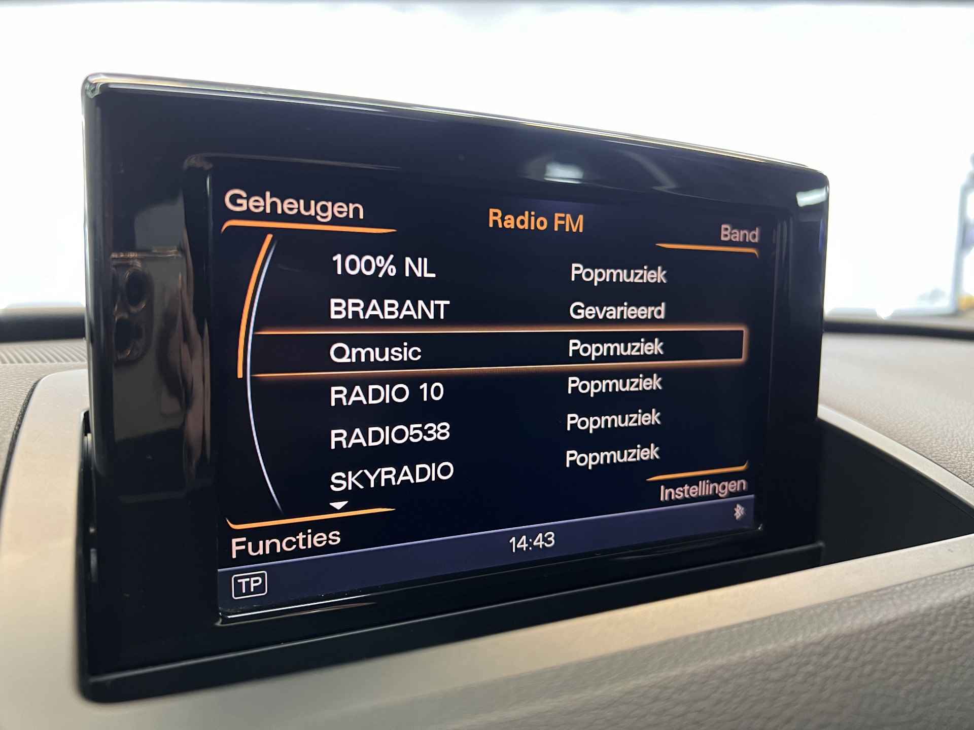 Audi Q3 2.0 TFSI quattro Pro Line✅Origineel Nederlands✅Cruise Control✅Trekhaak✅Airco✅NAP✅Parkeersensoren✅Navigatie✅ - 41/70