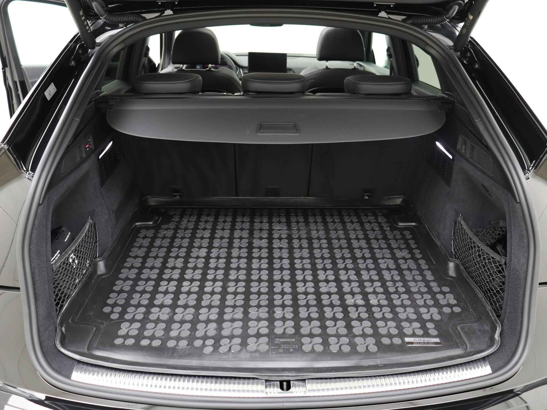 Audi Q5 Sportback 55 TFSI e 367 PK quattro Competition | Pano.dak | Luchtvering | 21'' | S-Line | Elektr. stoelen/geheugen | Head-up | Trekhaak | Top view camera | Stoelverwarming - 10/15