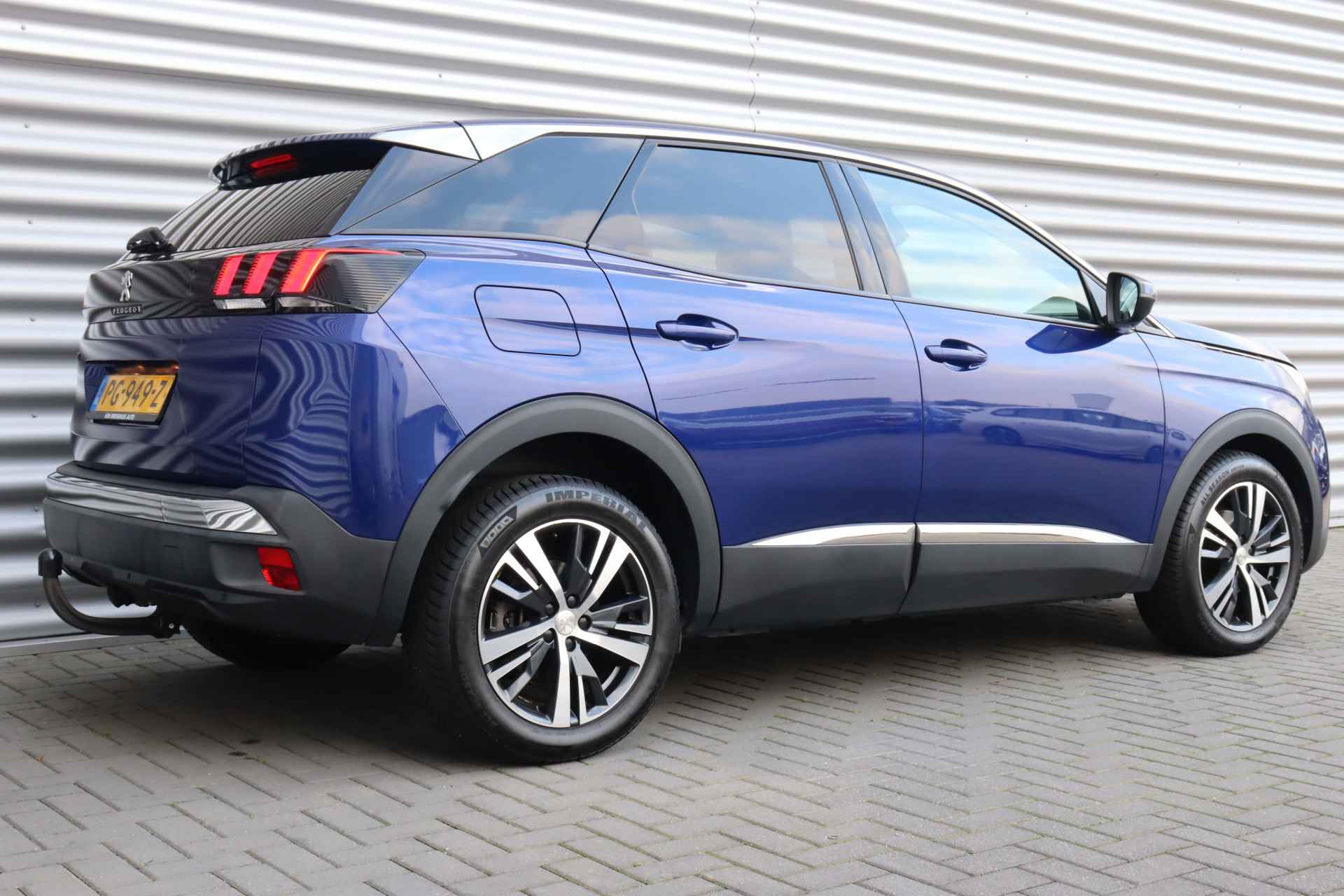 Peugeot 3008 1.6 PURETECH 165PK ALLURE AUTOMAAT / NAVI / LEDER / CLIMA / PDC / 18" LMV / TREKHAAK / BLUETOOTH / CRUISECONTROL / NIEUWSTAAT !! - 7/34