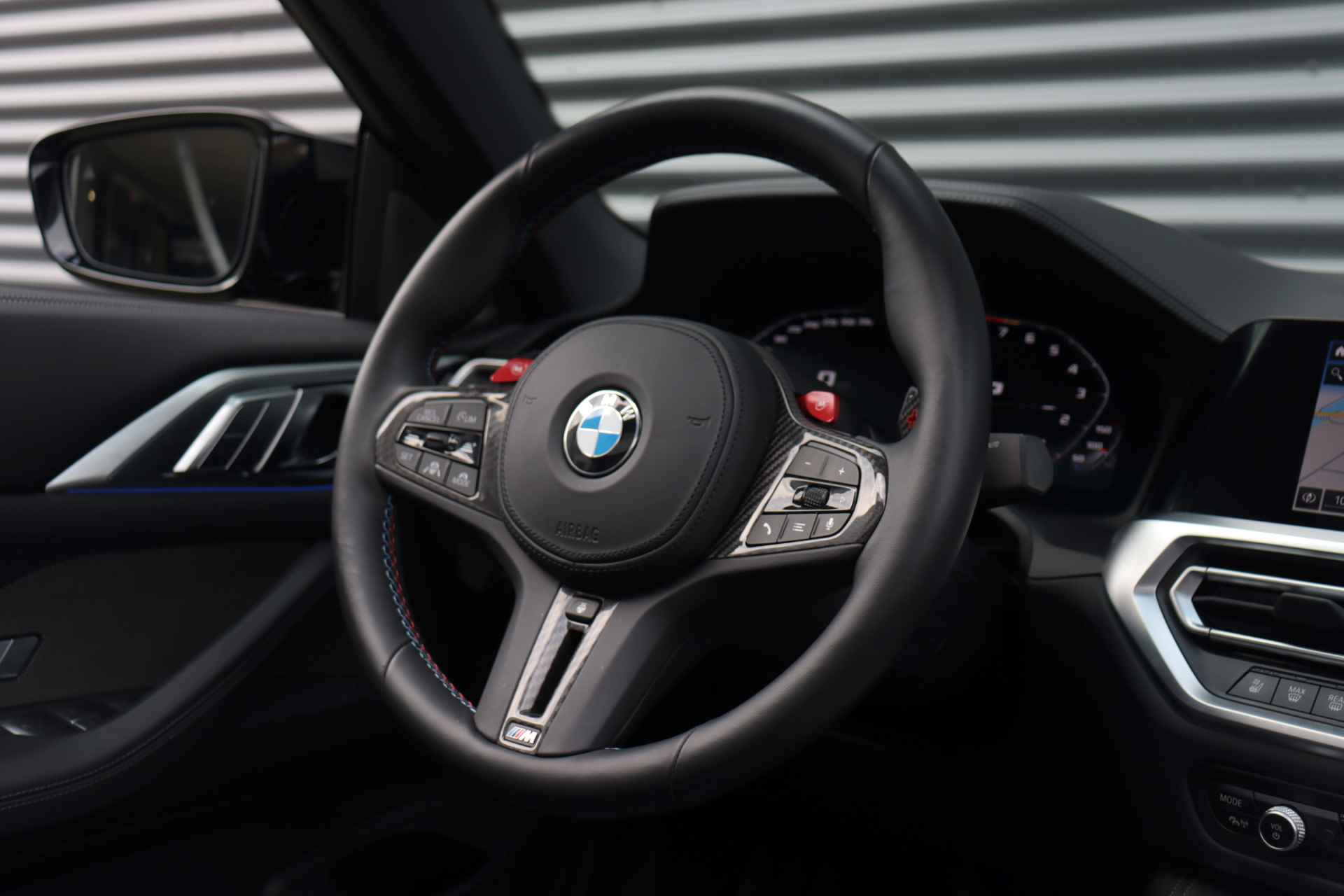 BMW M4 Cabrio xDrive Competition | Adaptief M onderstel / Stoelventilatie / Driving Assistant Professional / Parking Assistant Plus / Head-Up / Harman Kardon / Laserlights - 50/55