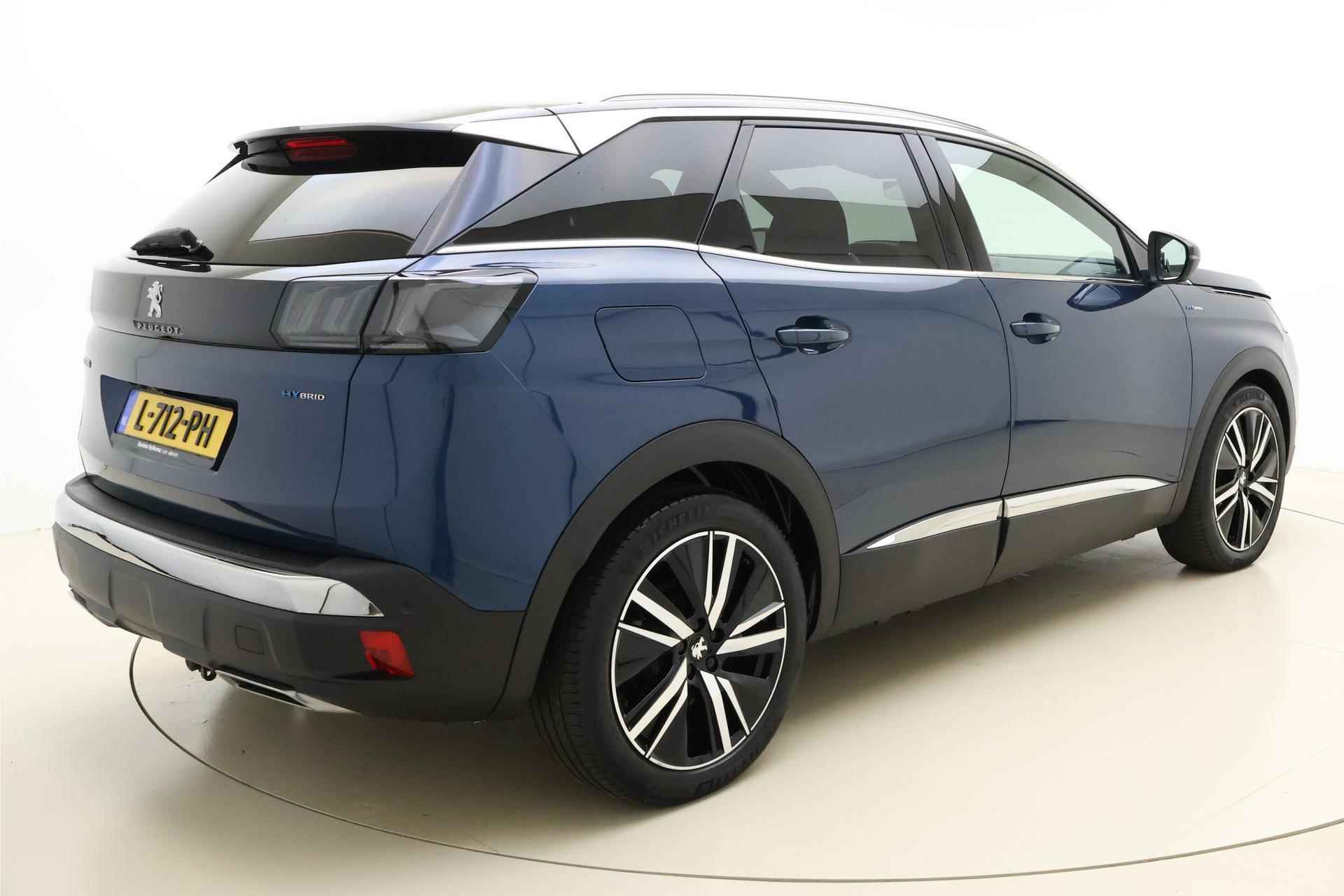 Peugeot 3008 1.6 HYbrid GT 225 PK | 8-Traps Automaat | Panoramisch schuif/kanteldak | Draadloze telefoonlader | Trekhaak | Handsfree achterklep | Elektrisch bedienbare stoelen - 3/41