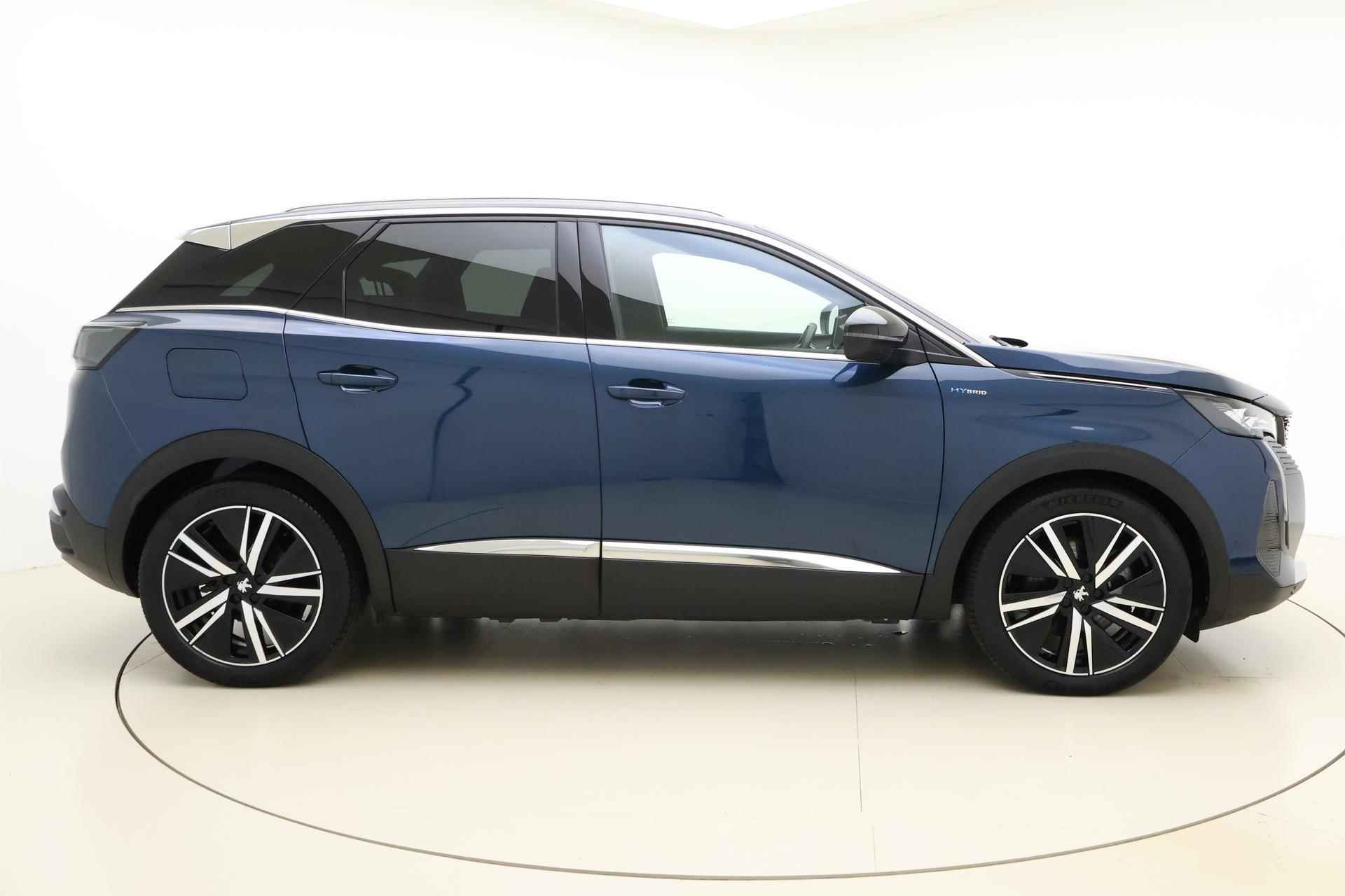 Peugeot 3008 1.6 HYbrid GT 225 PK | 8-Traps Automaat | Panoramisch schuif/kanteldak | Draadloze telefoonlader | Trekhaak | Handsfree achterklep | Elektrisch bedienbare stoelen - 10/41