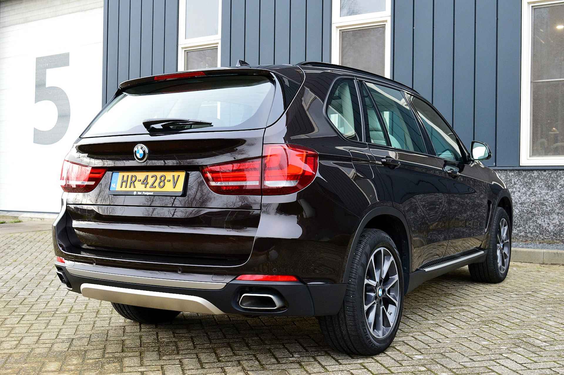 BMW X5 40e High Executive Rijklaarprijs-Garantie Paniorama dak Leder Navigatie Led - 5/39