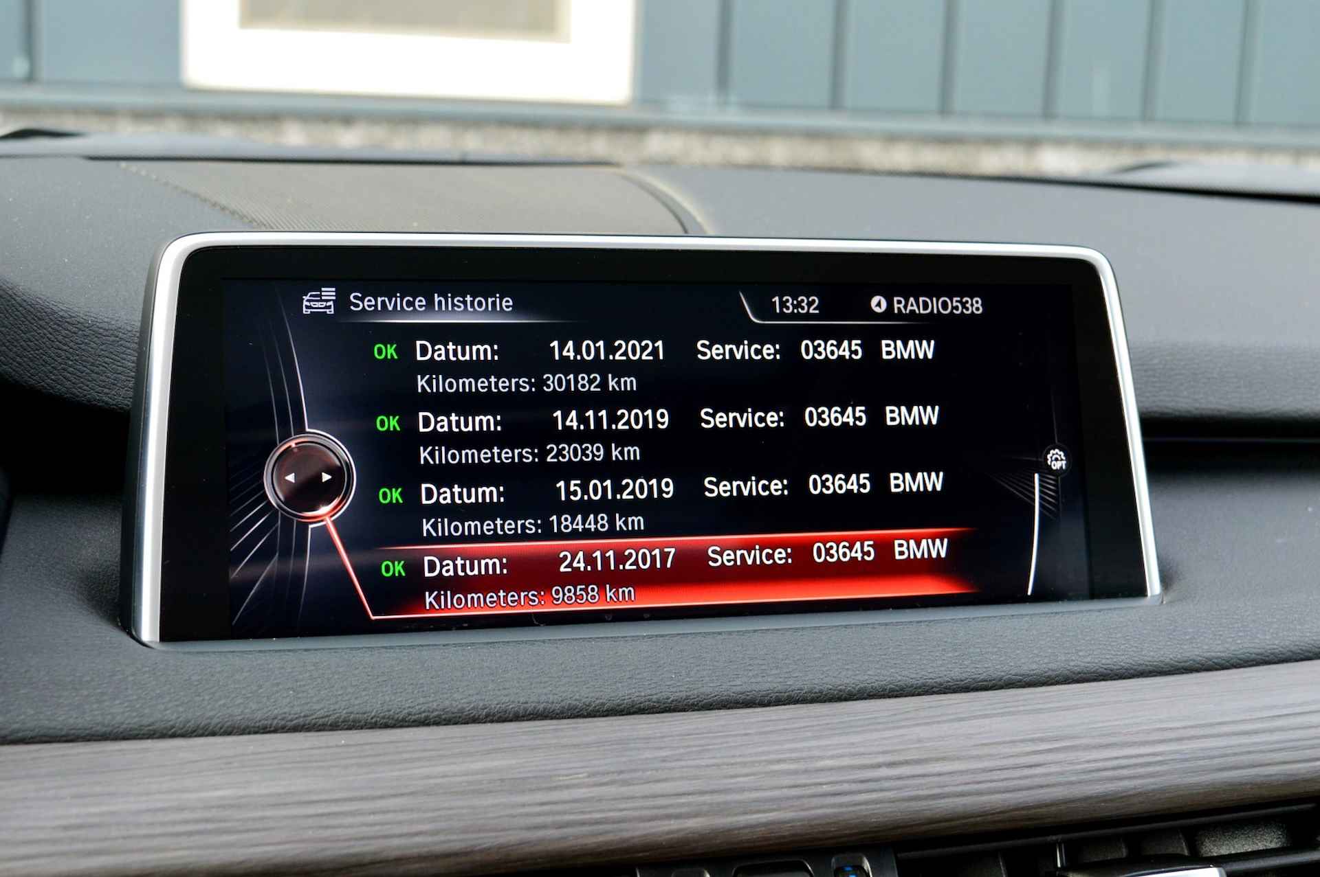 BMW X5 40e High Executive Rijklaarprijs-Garantie Paniorama dak Leder Navigatie Led - 26/39