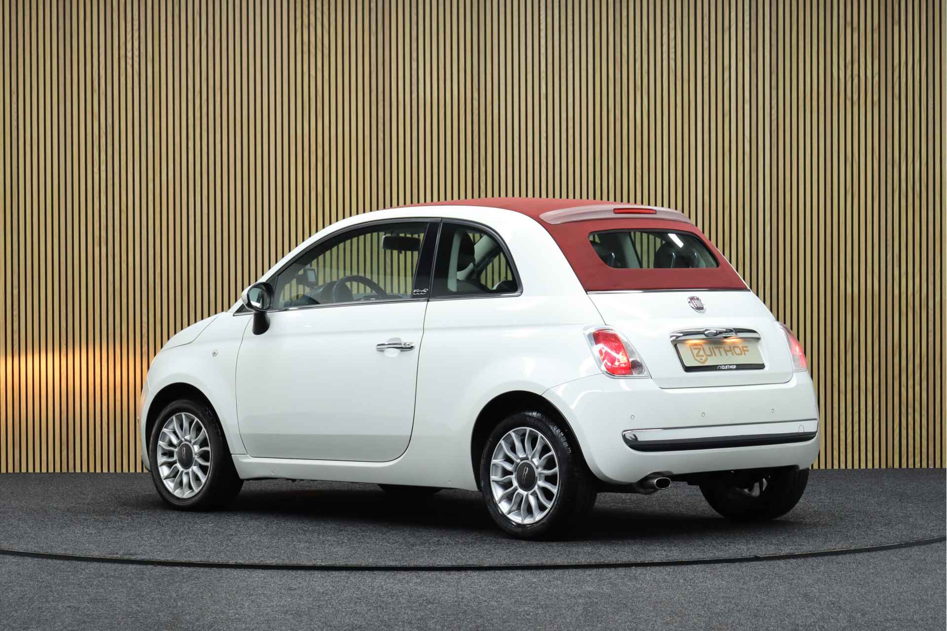 Fiat 500C 1.2 Lounge Automaat | Open dak | All-season banden | Parkeersensoren - 3/39