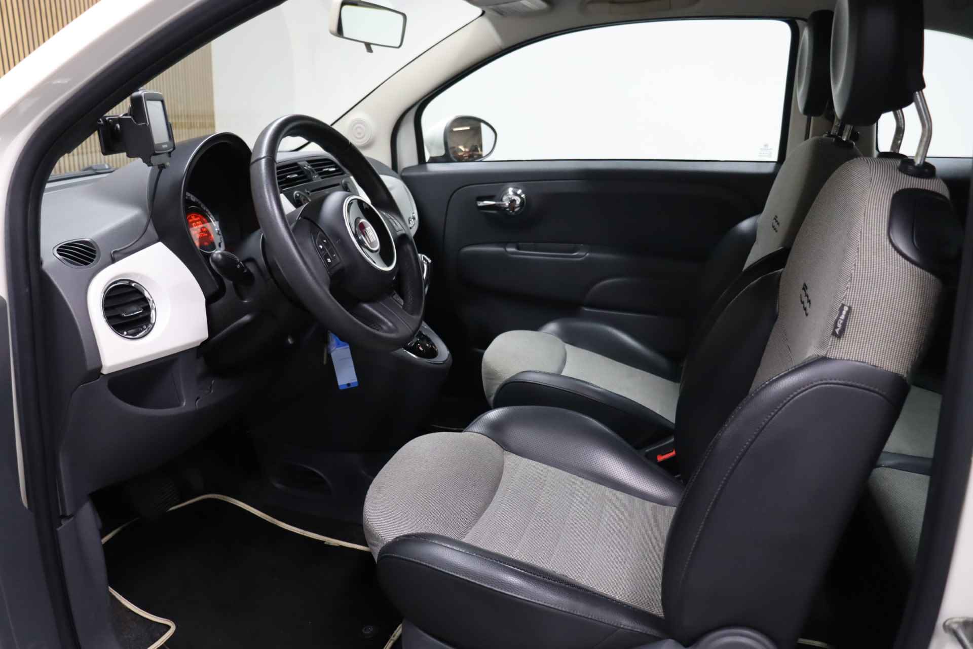 Fiat 500C 1.2 Lounge Automaat | Open dak | All-season banden | Parkeersensoren - 16/39