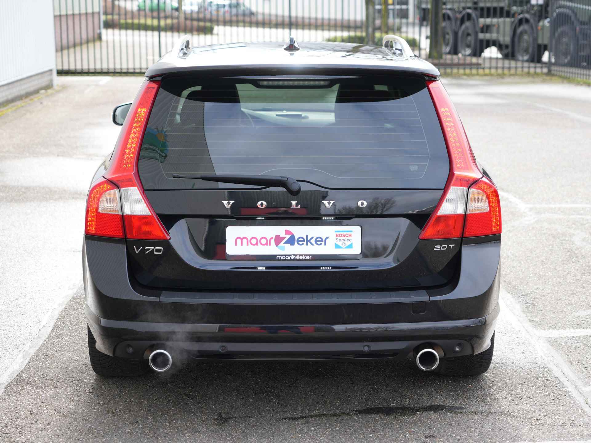 Volvo V70 2.0T R-Edition Electr. Achterklep | Stoelverwarming | Lederen Bekleding | Navi | Parkeersensoren | - 14/35