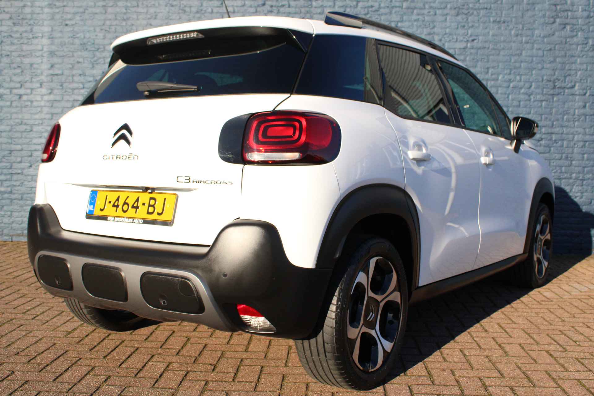 Citroën C3 Aircross 1.2 PureTech 130pk EAT6 Shine | Automaat | Navigatie | Stoelverwarming | Keyless | 17 Inch Lichtmetaal | - 3/29