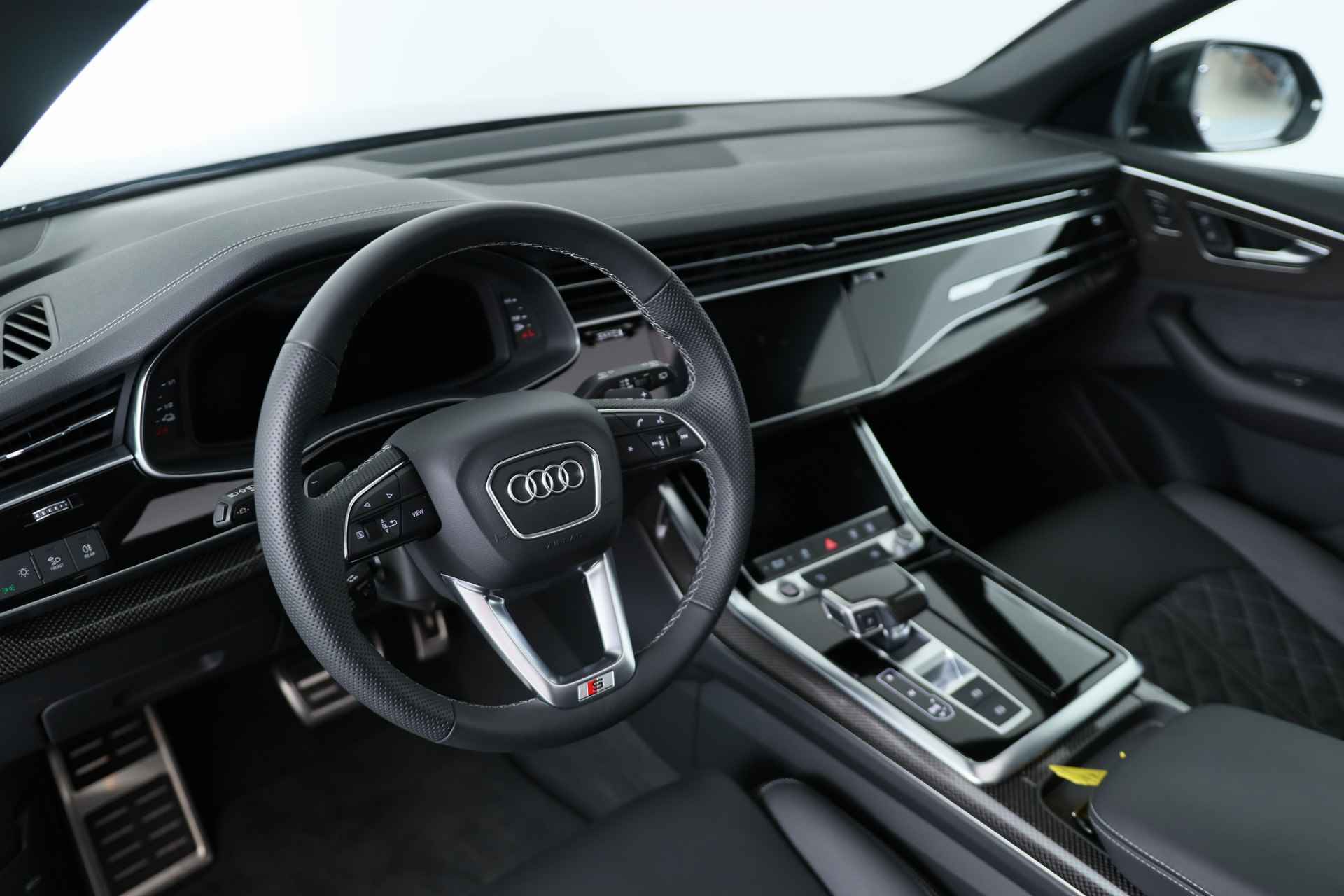 Audi Q8 60 TFSI e quattro Pro Line S Competition | Valcona | Panoramadak | Carbon | HUD | Trekhaak | Pano-Dak | - 26/48