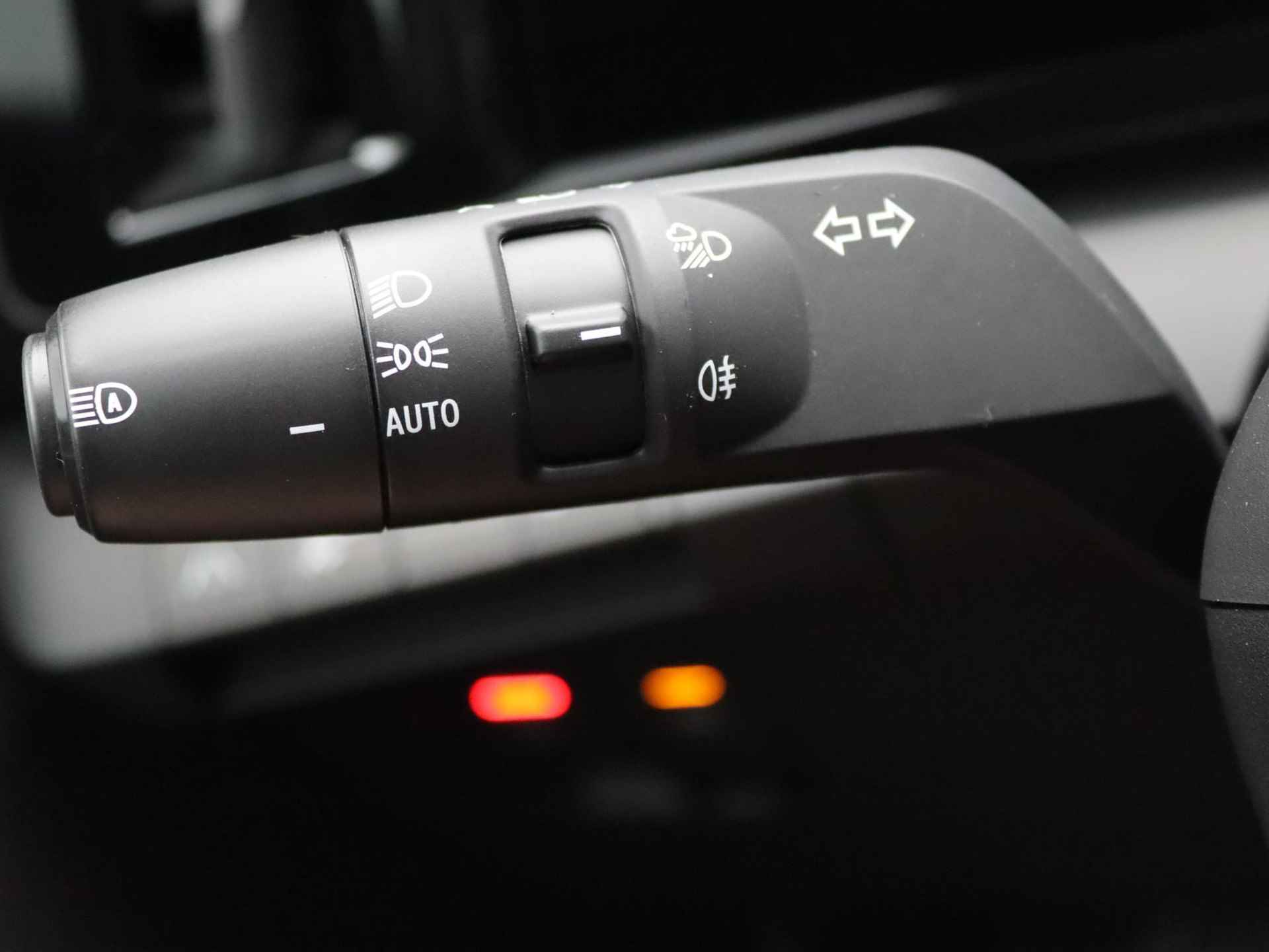 Renault Megane E-Tech EV60 Optimum Charge Iconic | Harmen Kardon | Lederen bekleding | 360 graden camera | Stoel- en stuurwielverwarming | - 38/51
