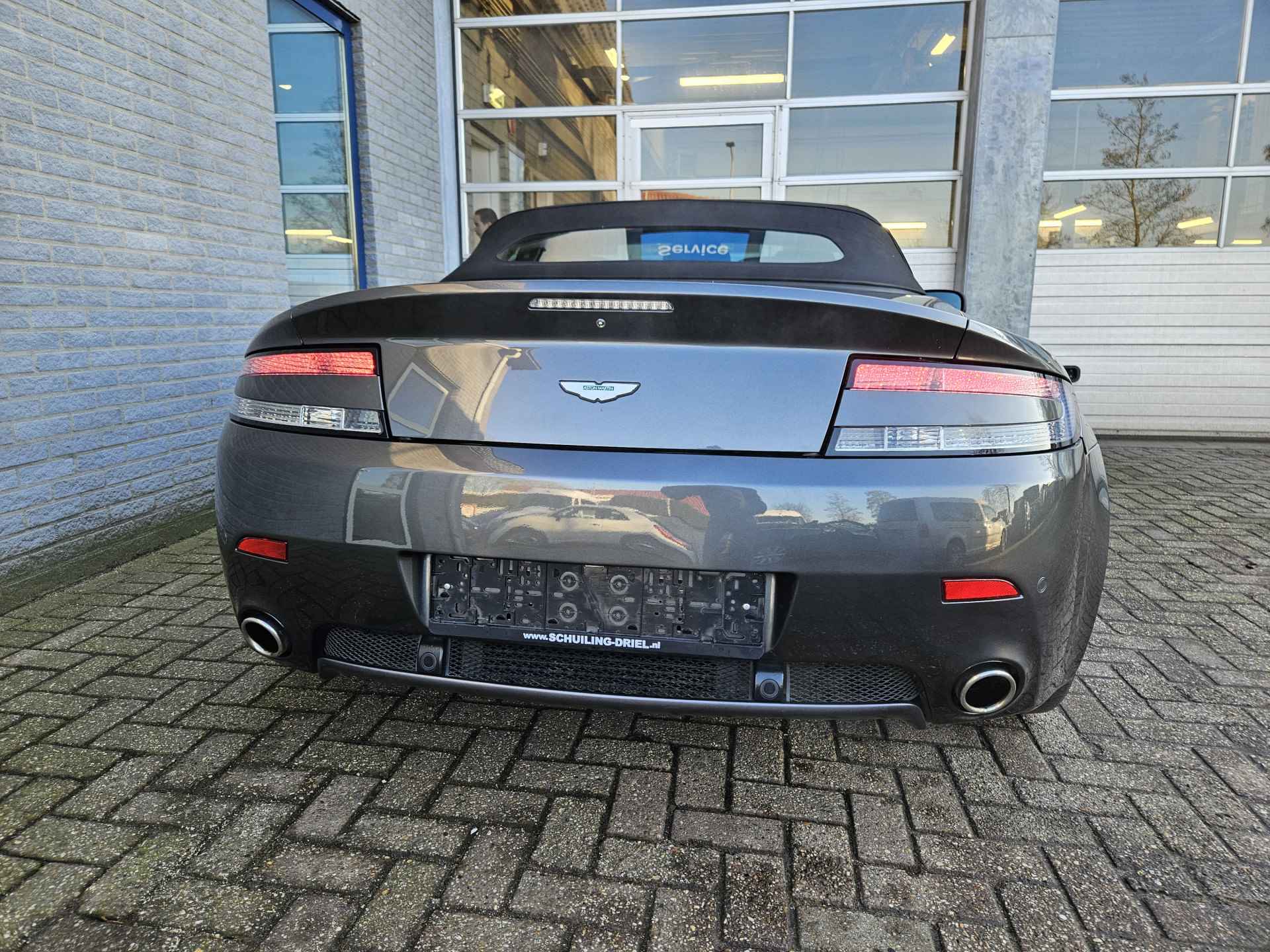 Aston Martin V8 Vantage Roadster 4.7 V8 Sportshift - 8/33