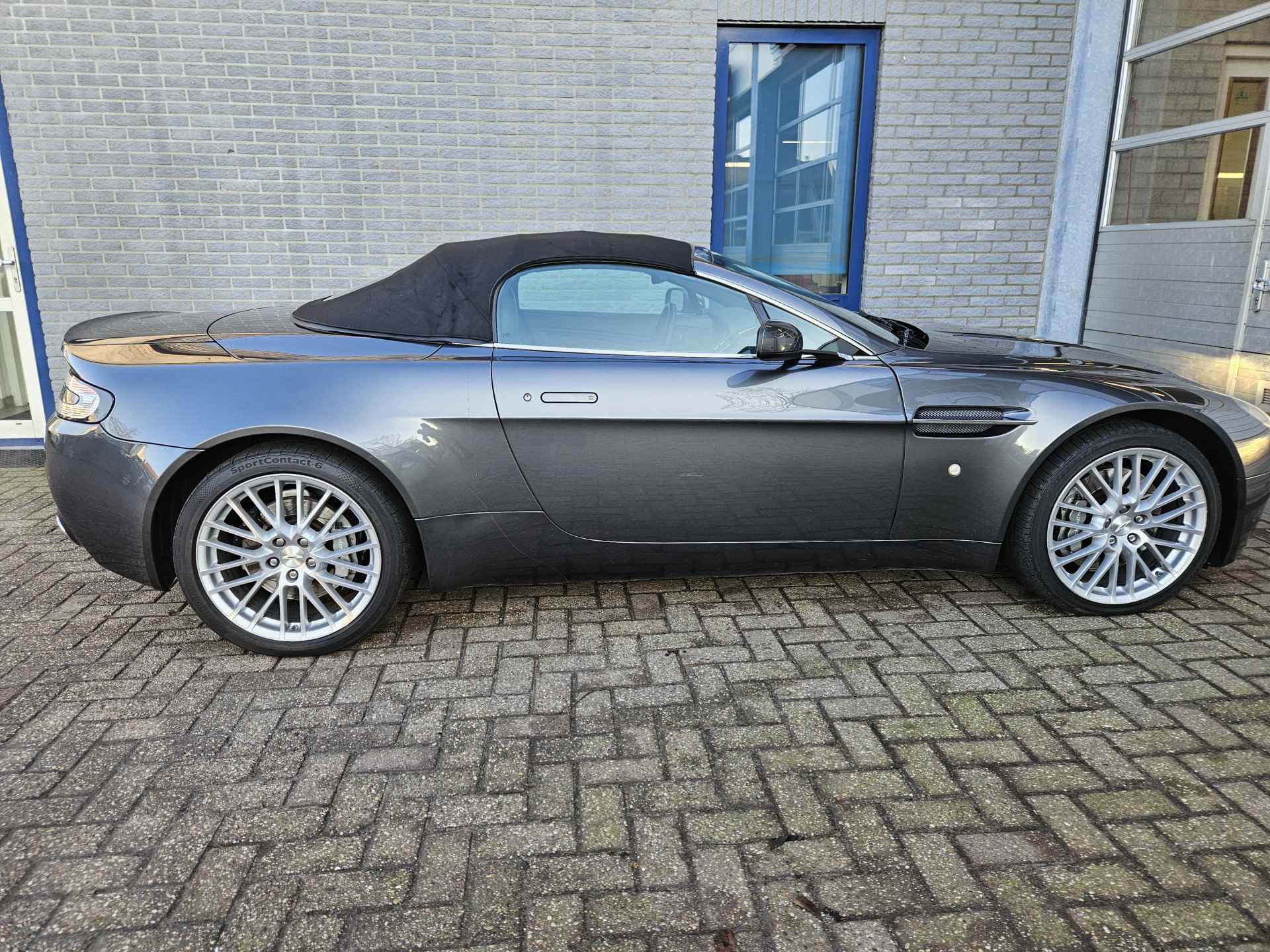 Aston Martin V8 Vantage Roadster 4.7 V8 Sportshift - 10/33