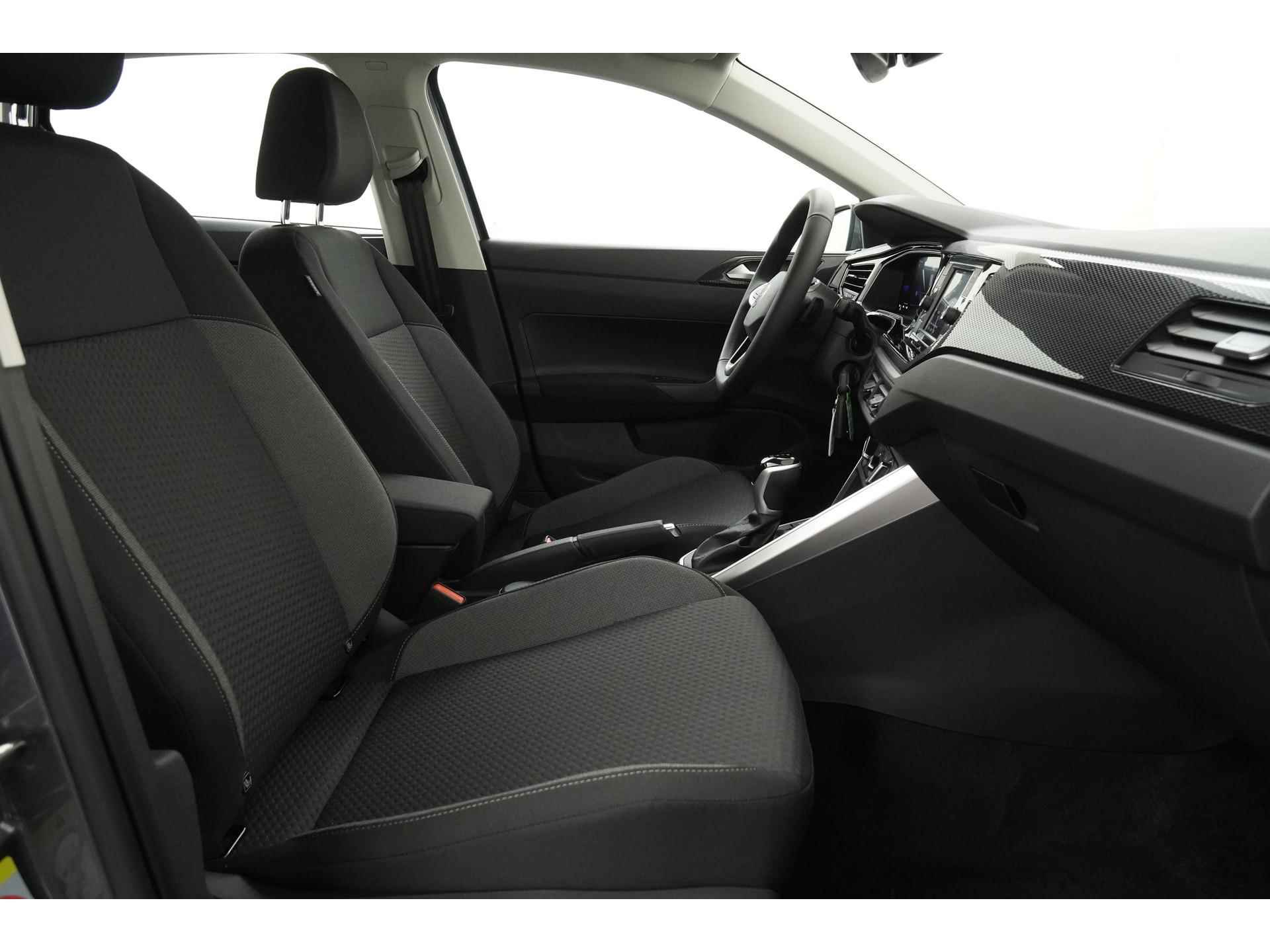 Volkswagen Polo 1.0 TSI Life DSG | Digital Cockpit | LED | Apple Carplay | Camera | 16" Zondag Open! - 3/40