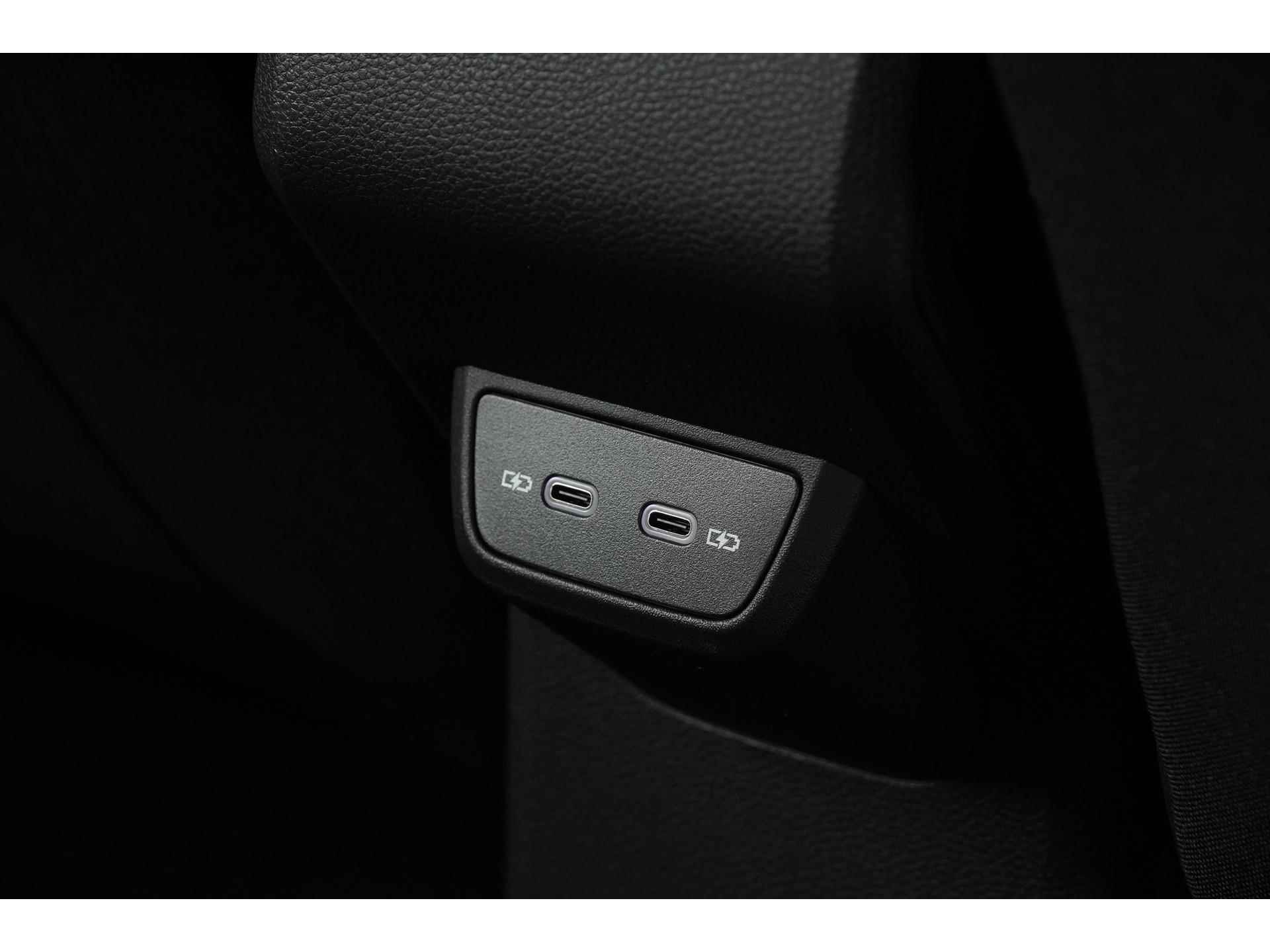 Volkswagen Polo 1.0 TSI Life DSG | Digital Cockpit | LED | Apple Carplay | Camera | 16" Zondag Open! - 37/43