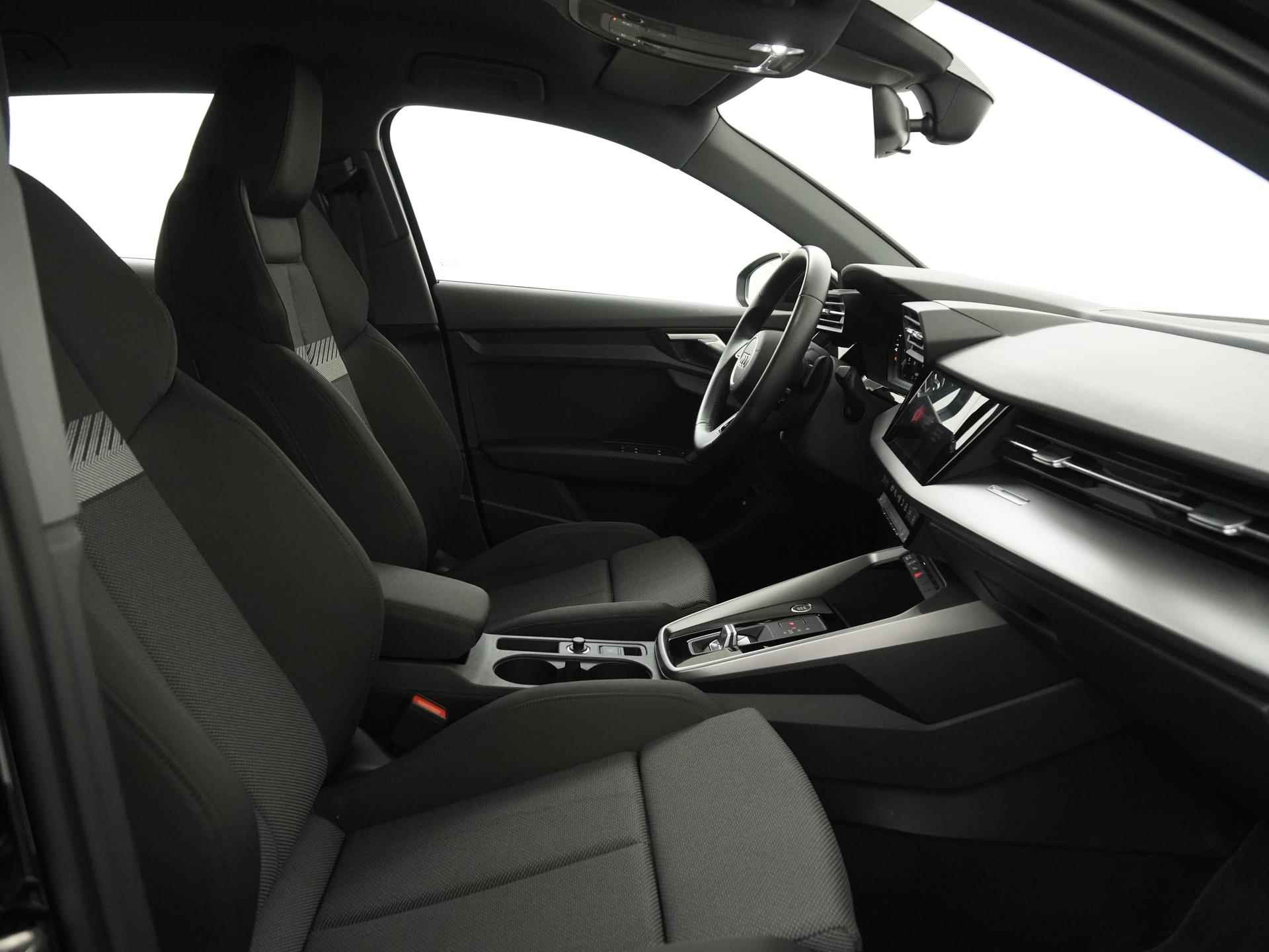Audi A3 Sportback 40 TFSIe S-Line PHEV | LED | Carplay | Plug-in |  Zondag Open! - 3/42