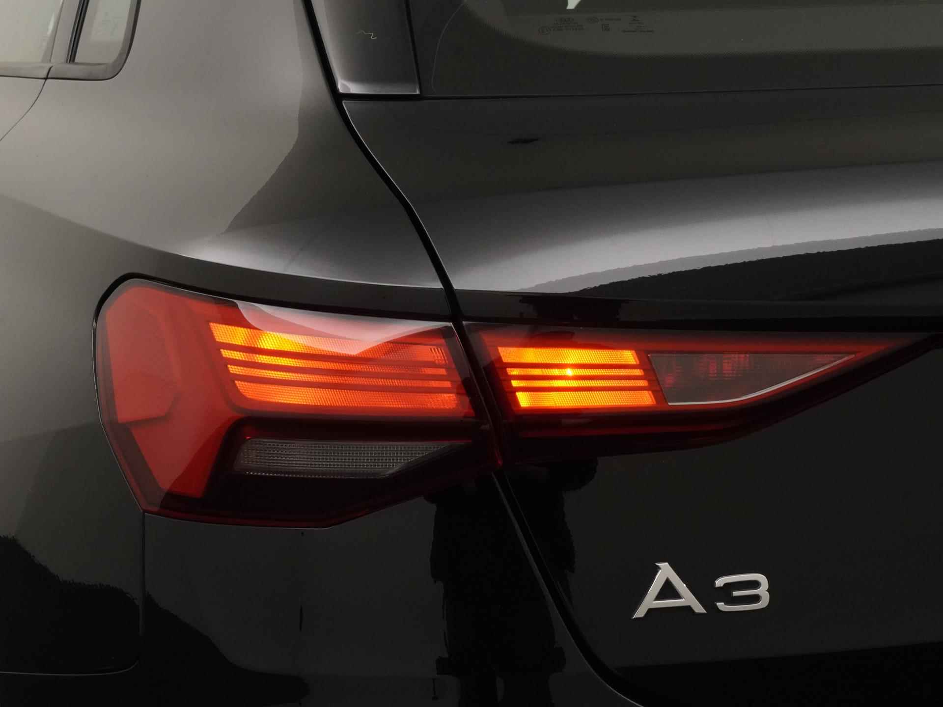 Audi A3 Sportback 40 TFSIe S-Line PHEV | LED | Carplay | Plug-in |  Zondag Open! - 22/42