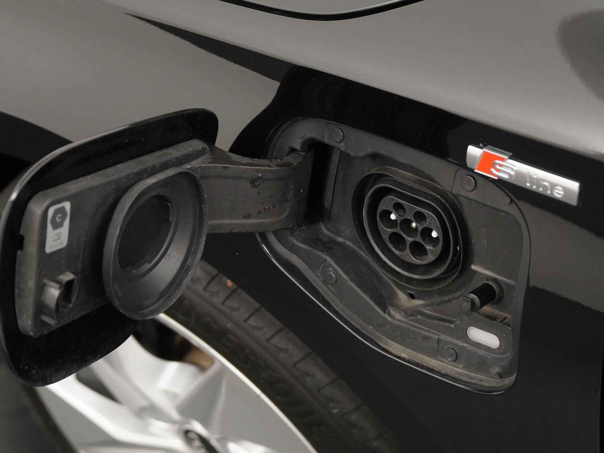 Audi A3 Sportback 40 TFSIe S-Line PHEV | LED | Carplay | Plug-in |  Zondag Open! - 24/42