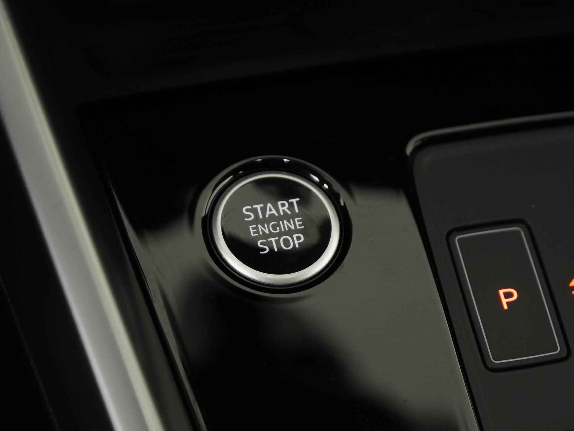 Audi A3 Sportback 40 TFSIe S-Line PHEV | LED | Carplay | Plug-in |  Zondag Open! - 31/42