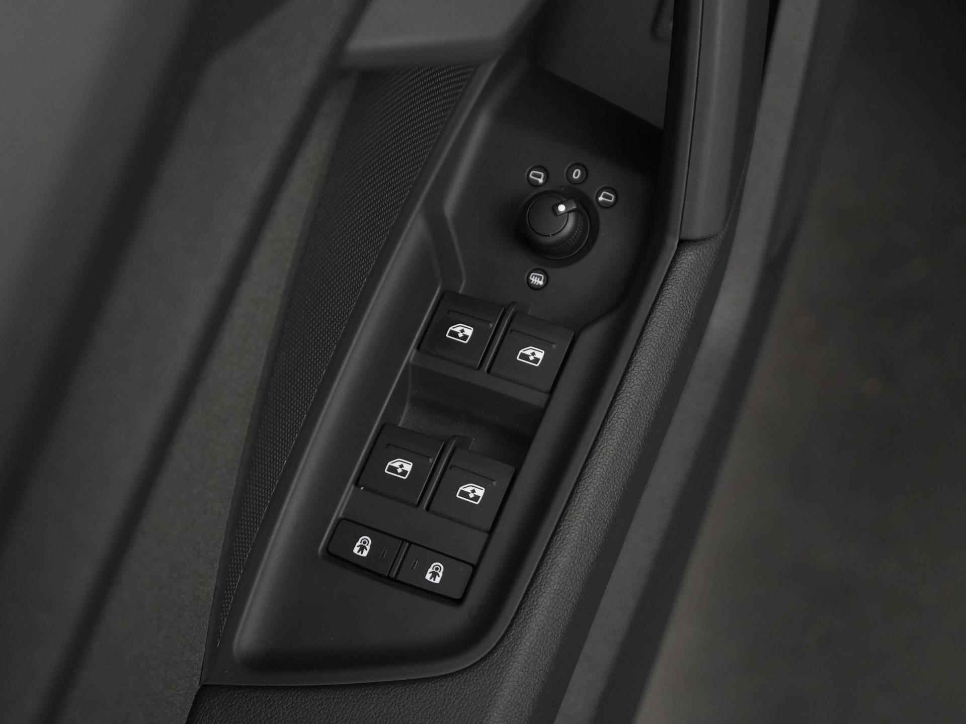 Audi A3 Sportback 40 TFSIe S-Line PHEV | LED | Carplay | Plug-in |  Zondag Open! - 37/42