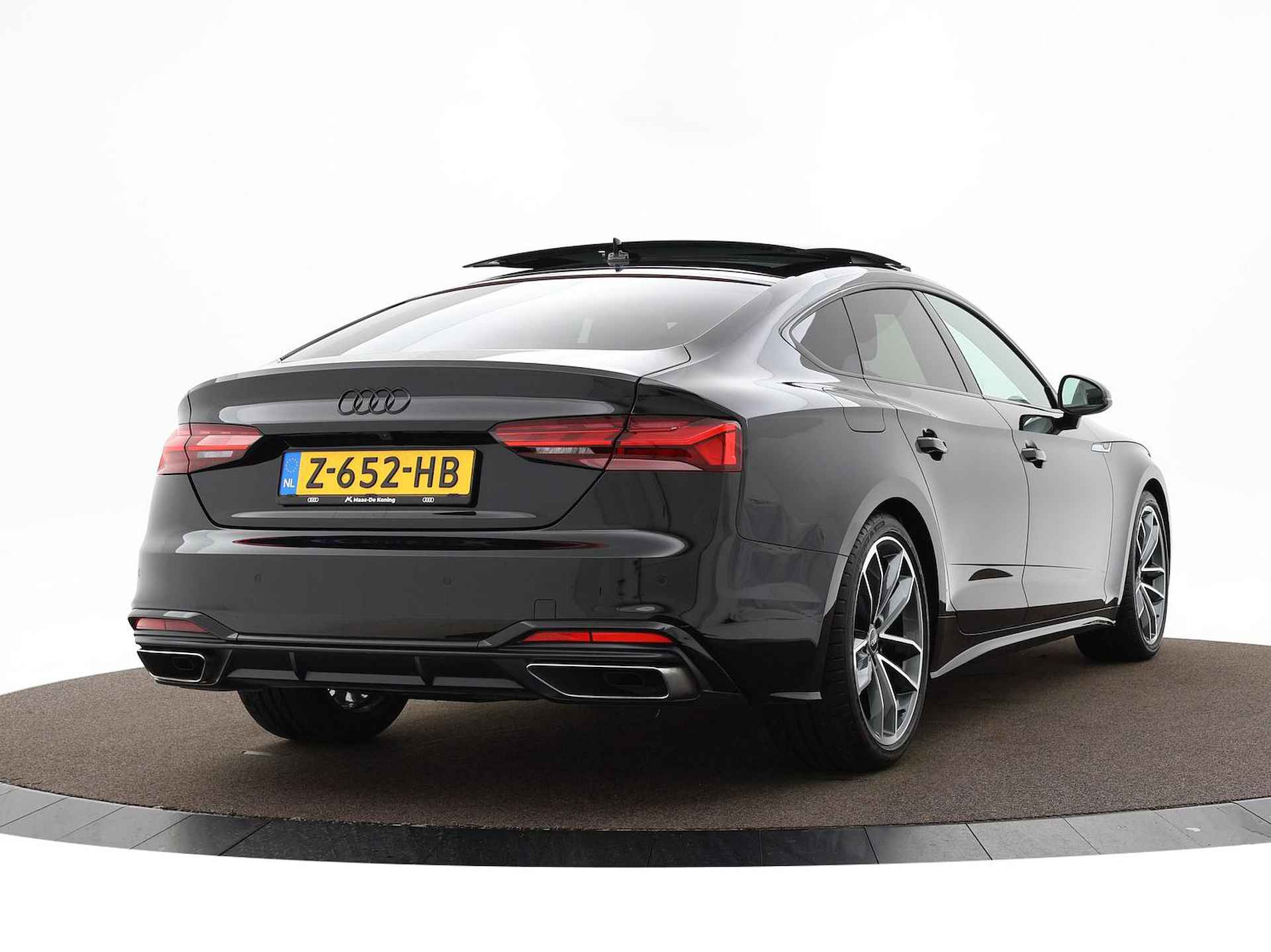 Audi A5 Sportback 35 Tfsi 150pk S-tronic S edition Competition · Panoramadak · Camera · 19'' LMV · Optiekpakket zwart plus · elek. inklapbare spiegels · stoelverwarming · Garantie t/m 29-04-2028 of 100.000km - 3/44