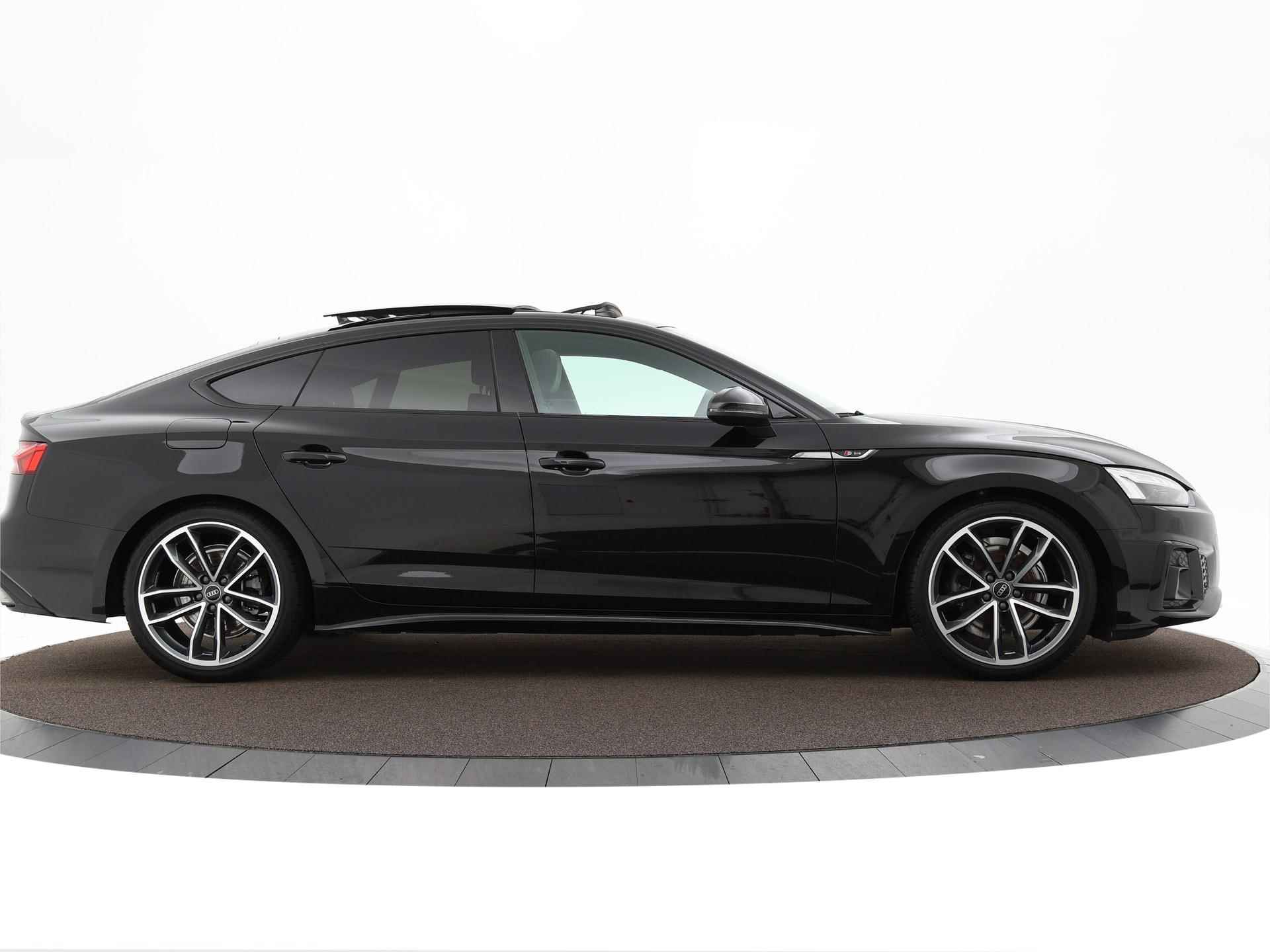 Audi A5 Sportback 35 Tfsi 150pk S-tronic S edition Competition · Panoramadak · Camera · 19'' LMV · Optiekpakket zwart plus · elek. inklapbare spiegels · stoelverwarming · Garantie t/m 29-04-2028 of 100.000km - 26/44